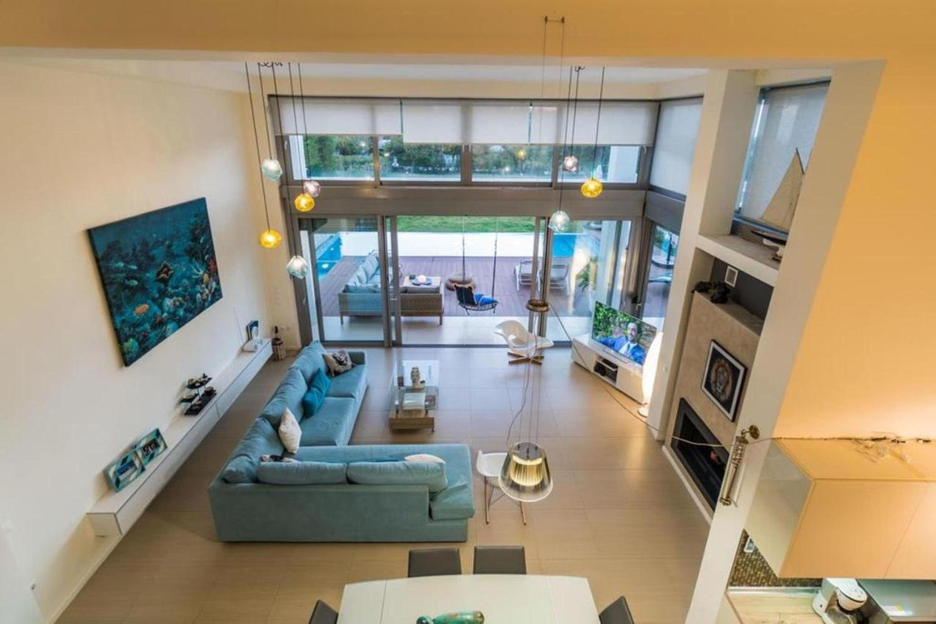 Villa with Private Pool photo 1