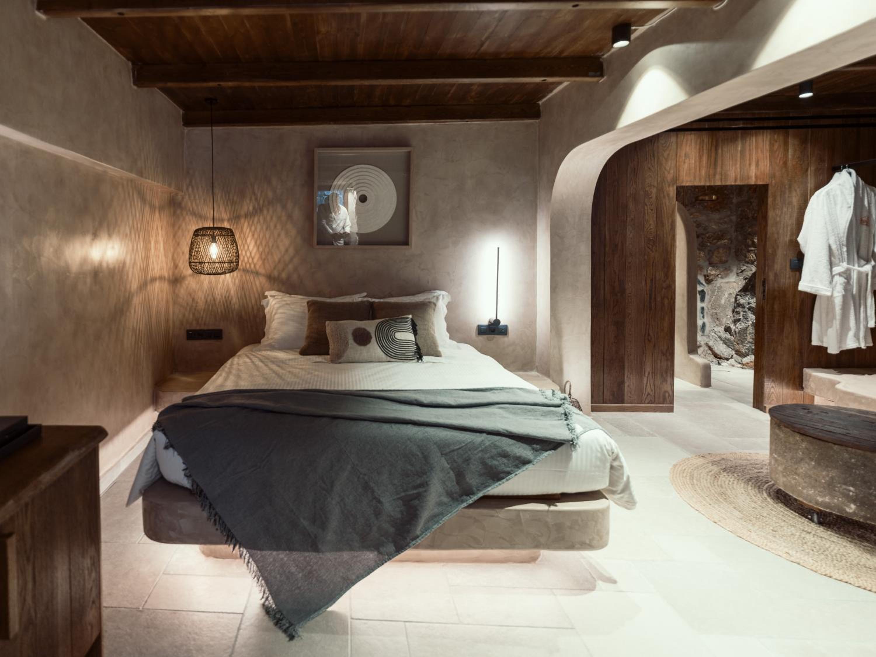 Signature Suite with Outdoor Heated Tub photo 1