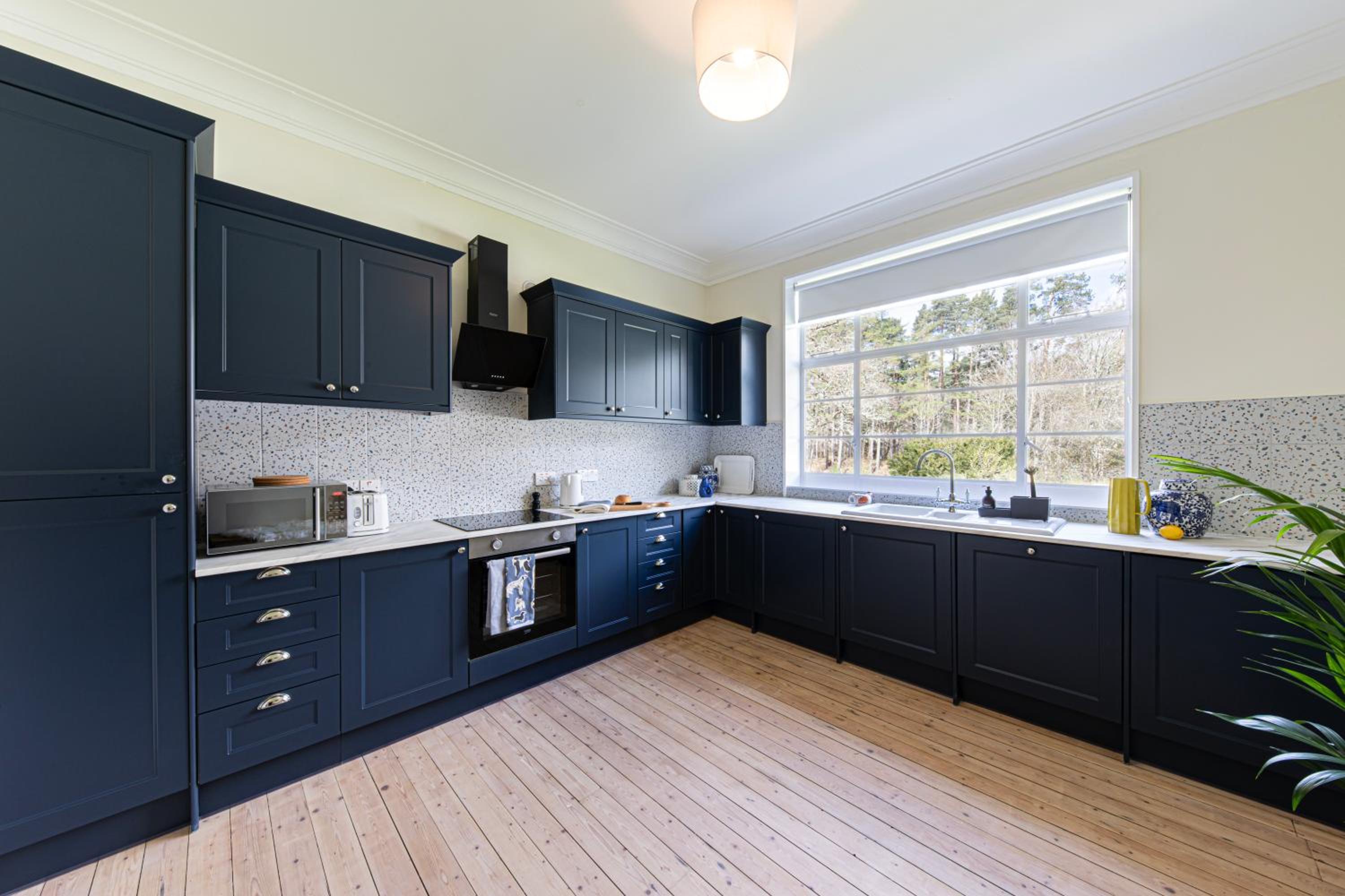 Four-Bedroom House photo 2