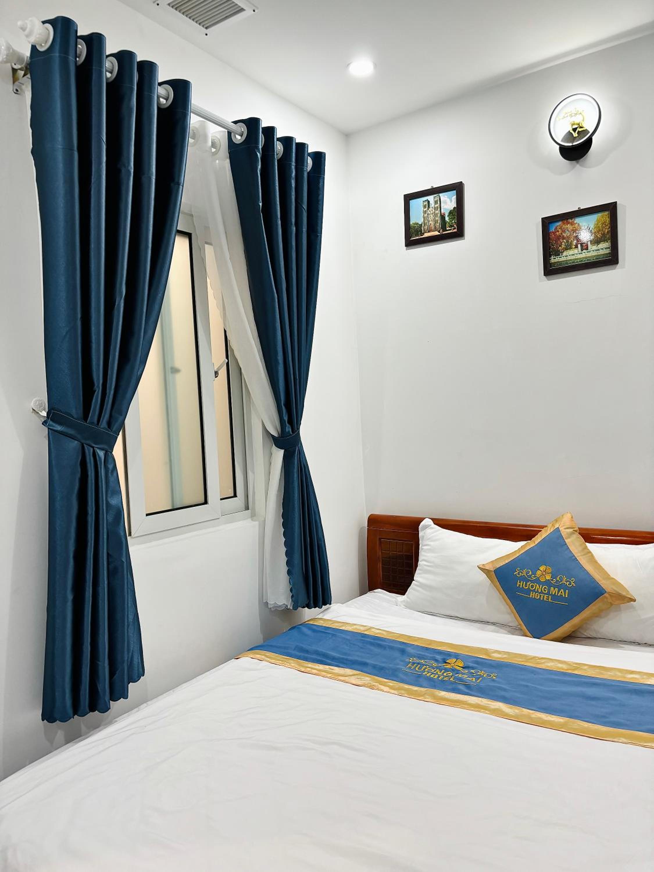 Standard King Room photo 1