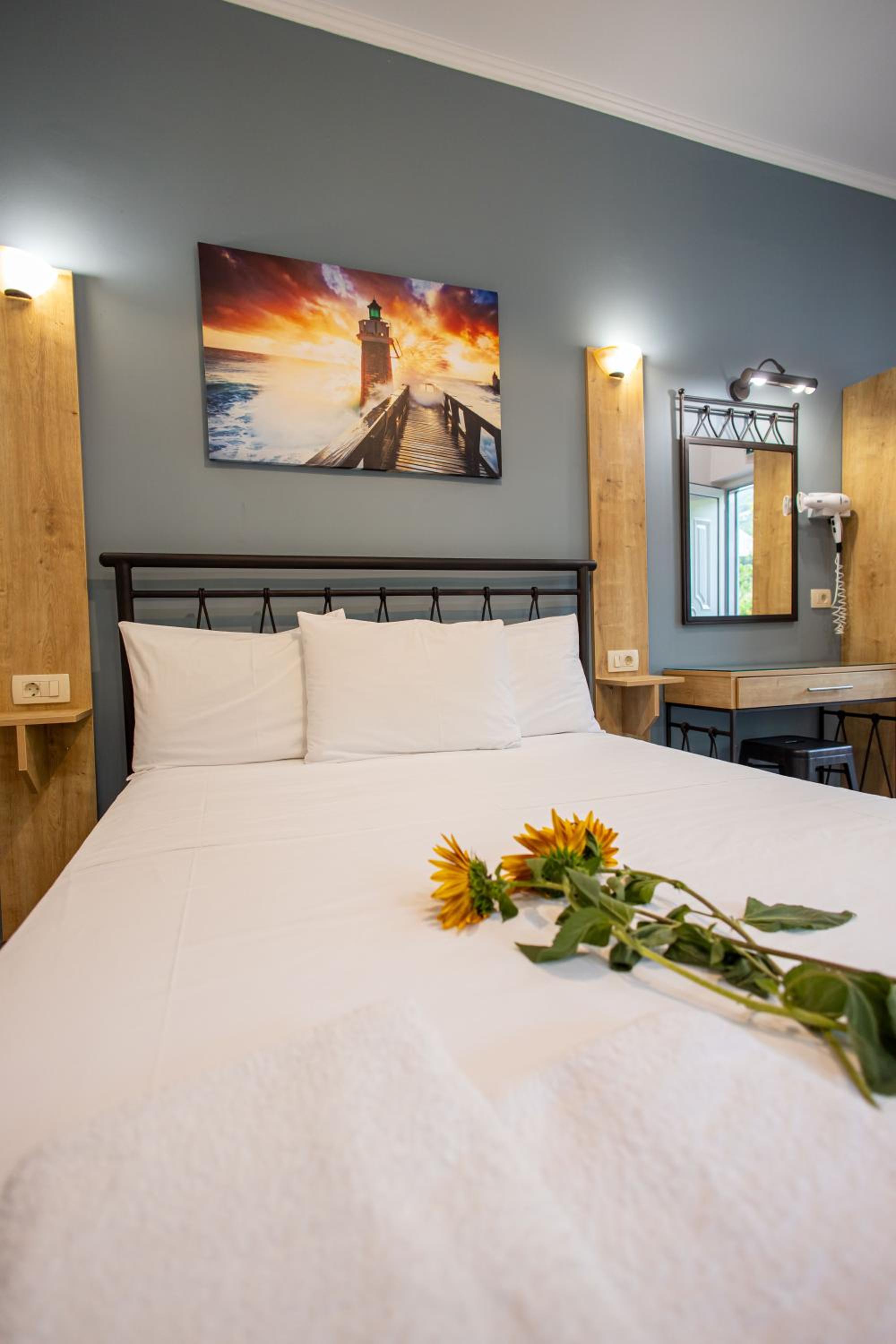 Superior One-Bedroom Apartment