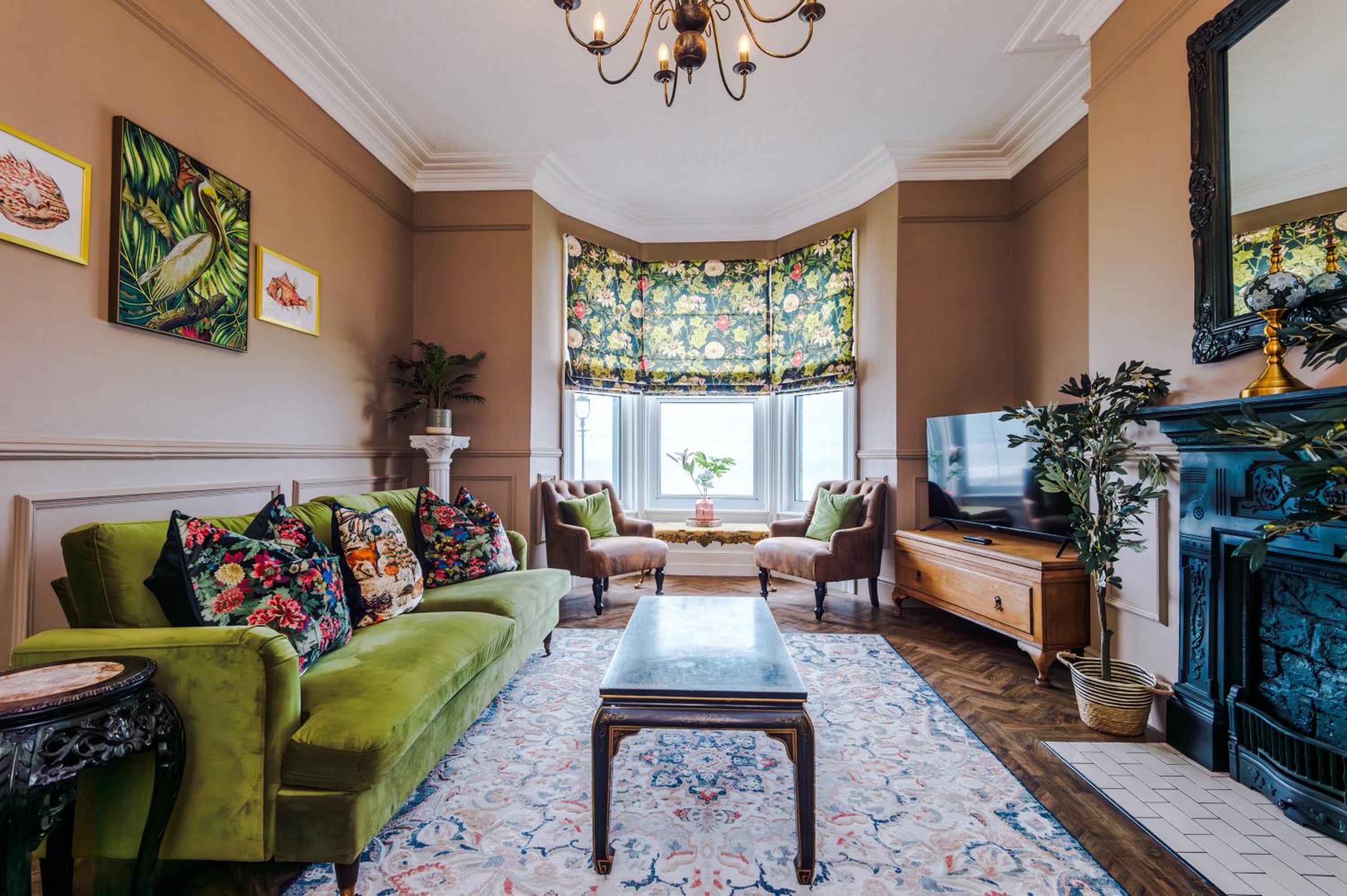 Deluxe Suite with Sea View