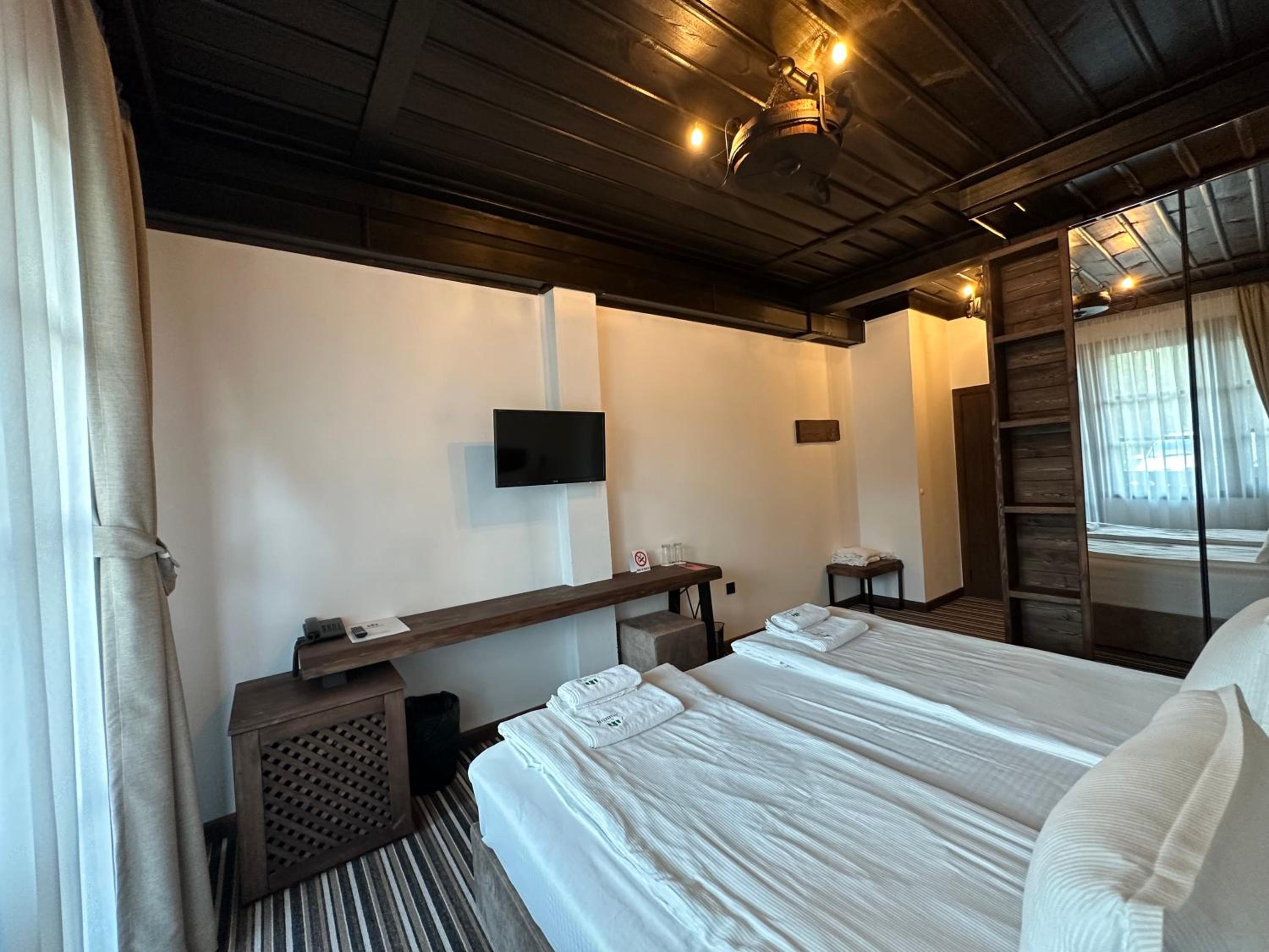 Quadruple Room photo 2
