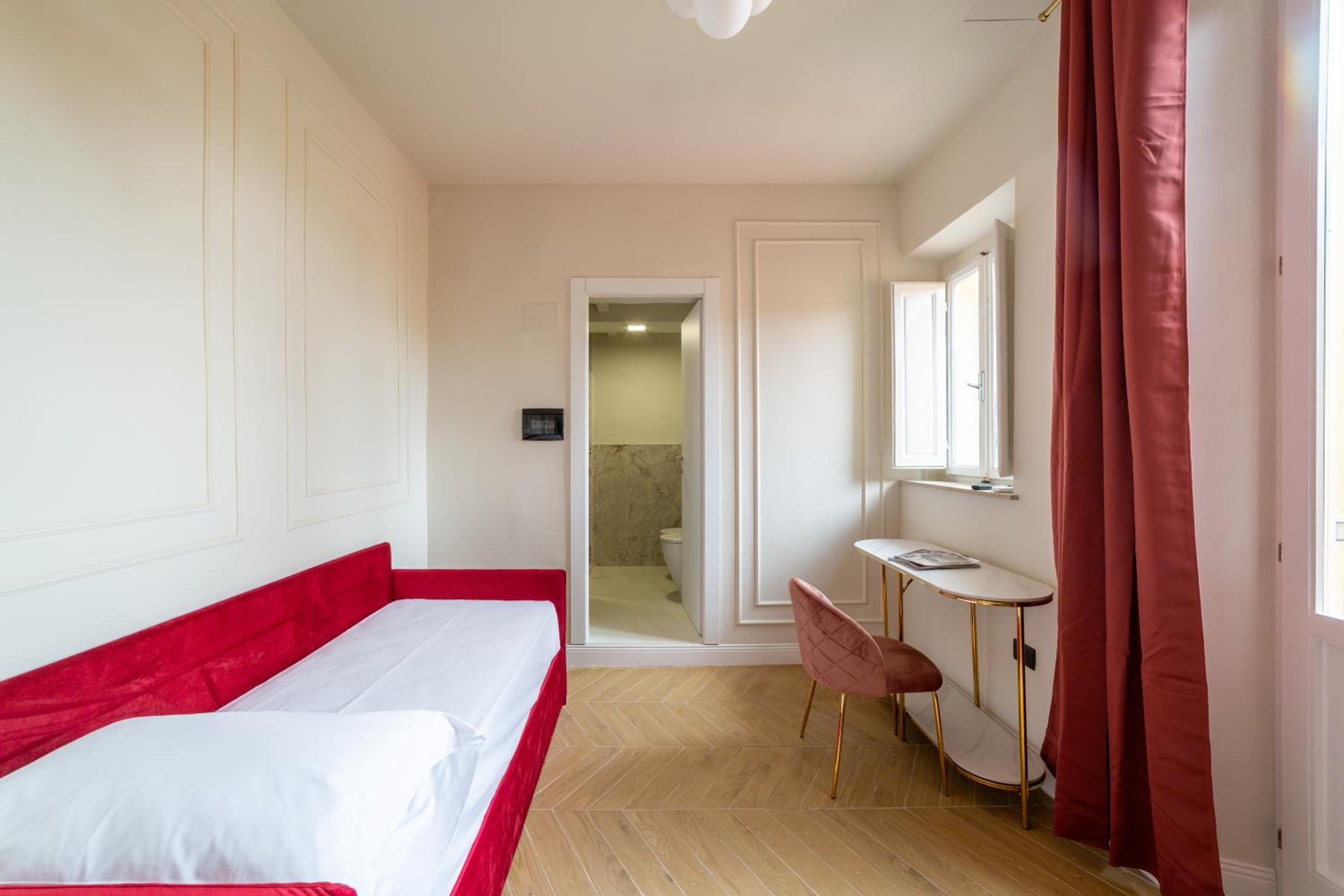Deluxe Quadruple Room photo 2