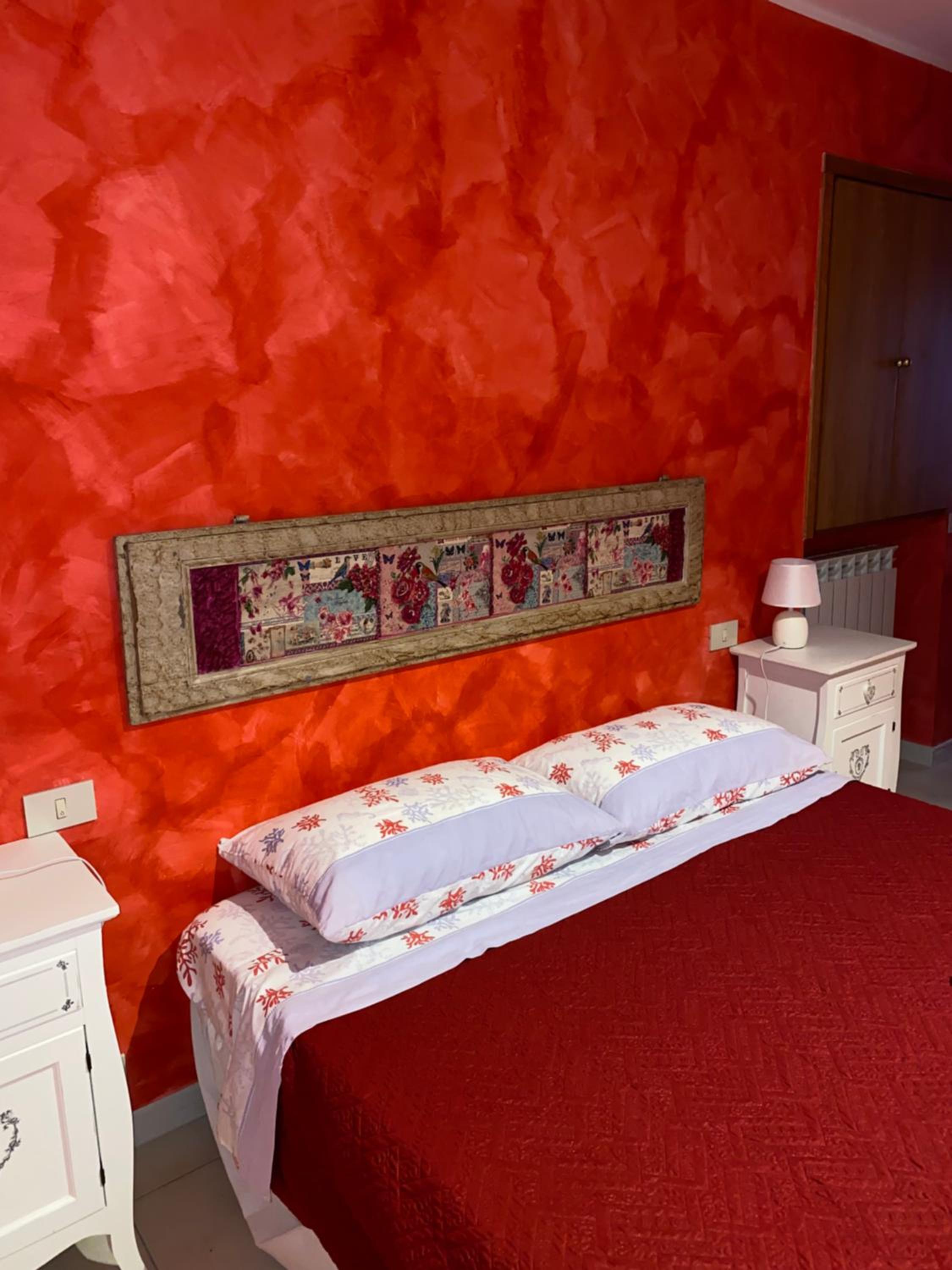 One-Bedroom Apartment - Photo 20