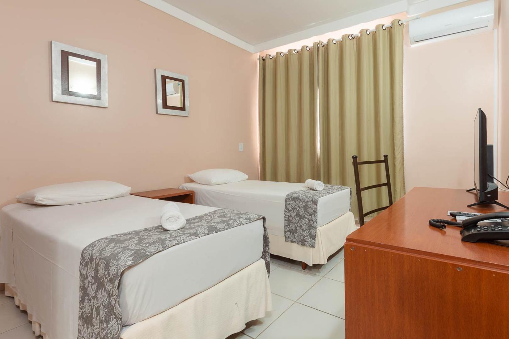 Standard Twin Room photo 2