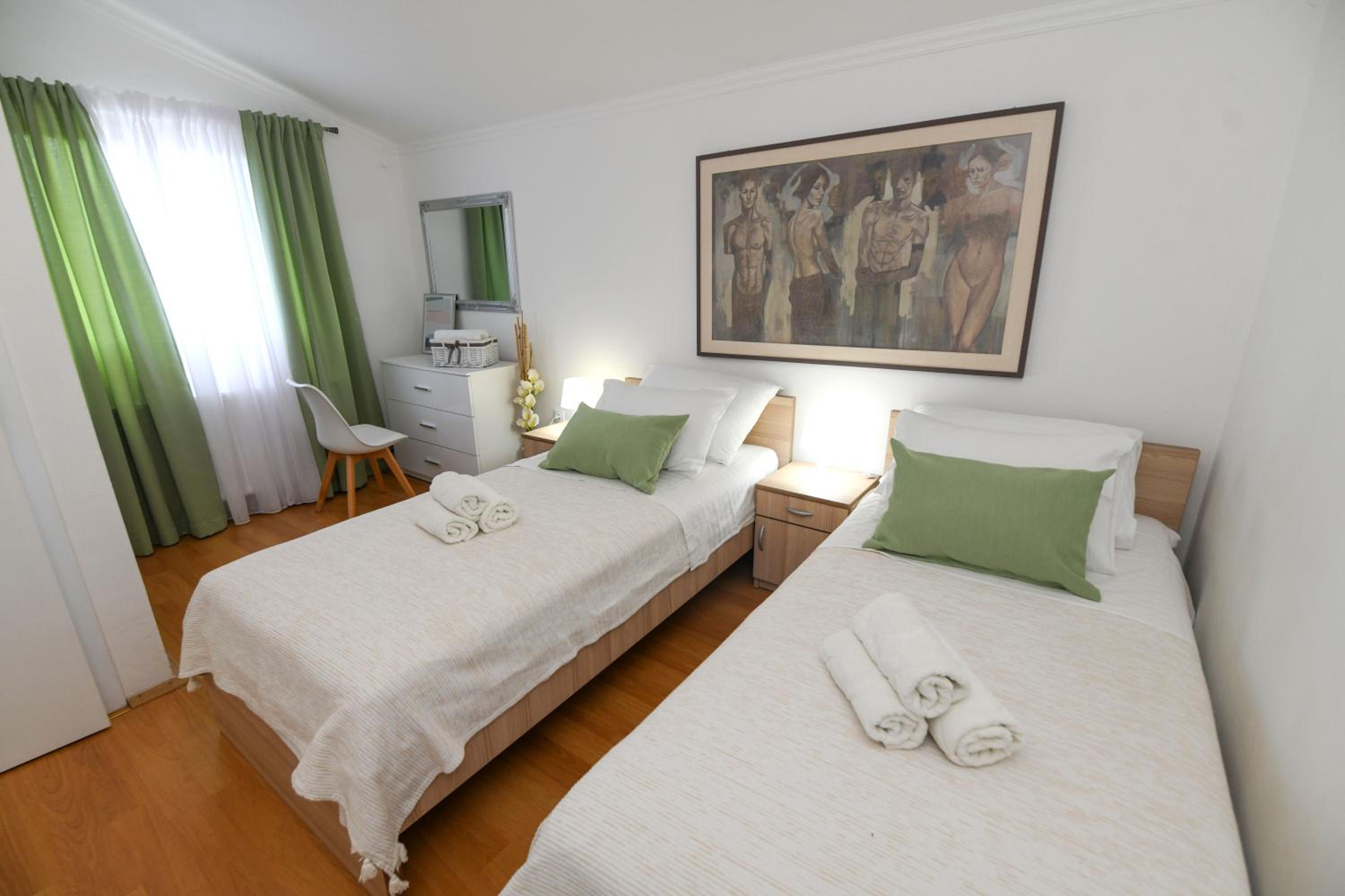 Three-Bedroom Villa photo 3