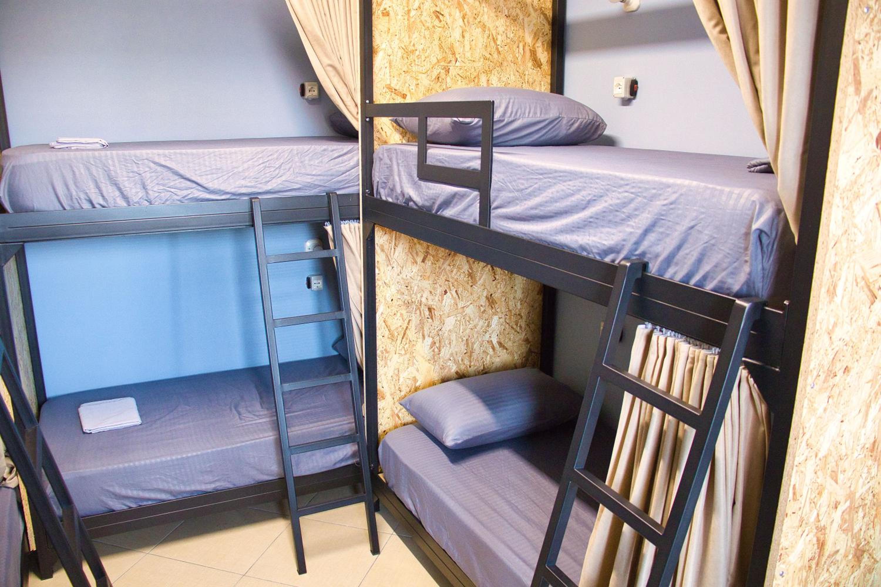 Bed In 8-Bed Mixed Dormitory Room photo 2