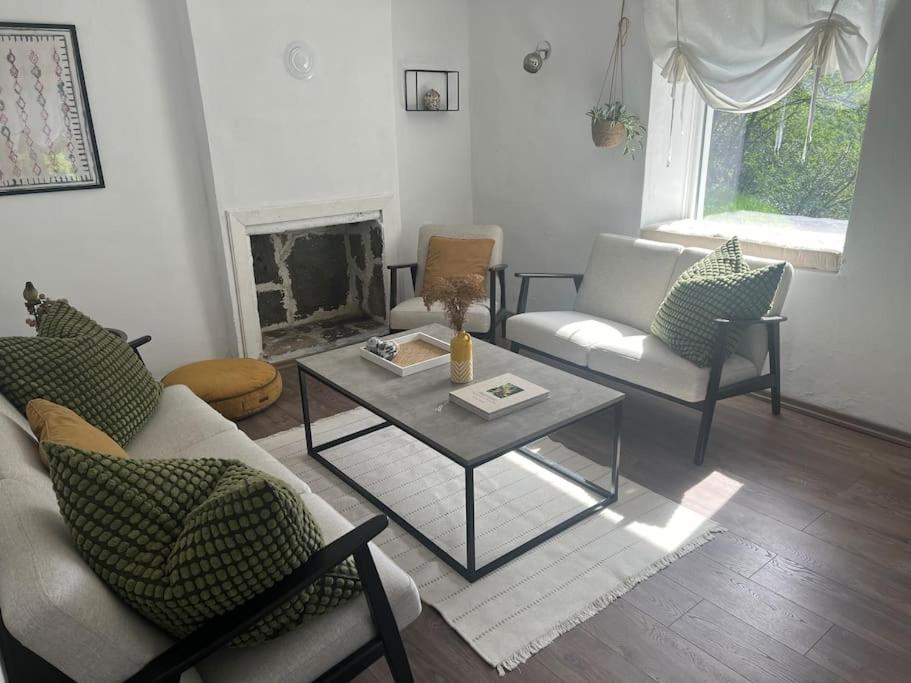 Three-Bedroom Villa photo 1