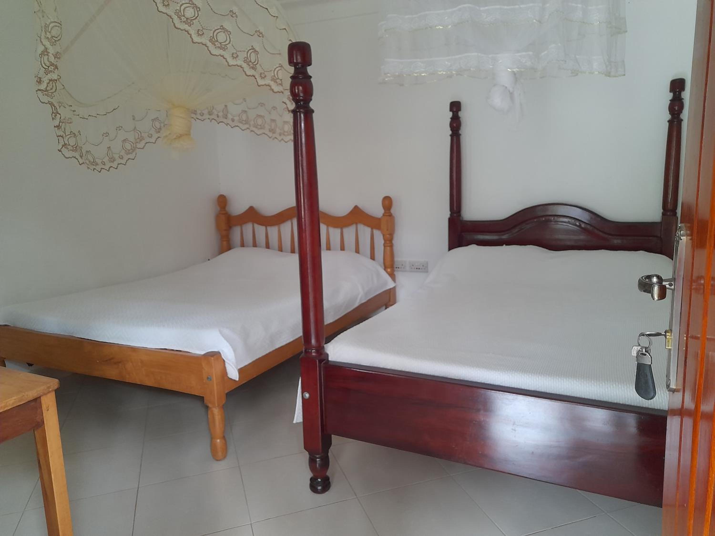Double Or Twin Room With Bathroom photo 1