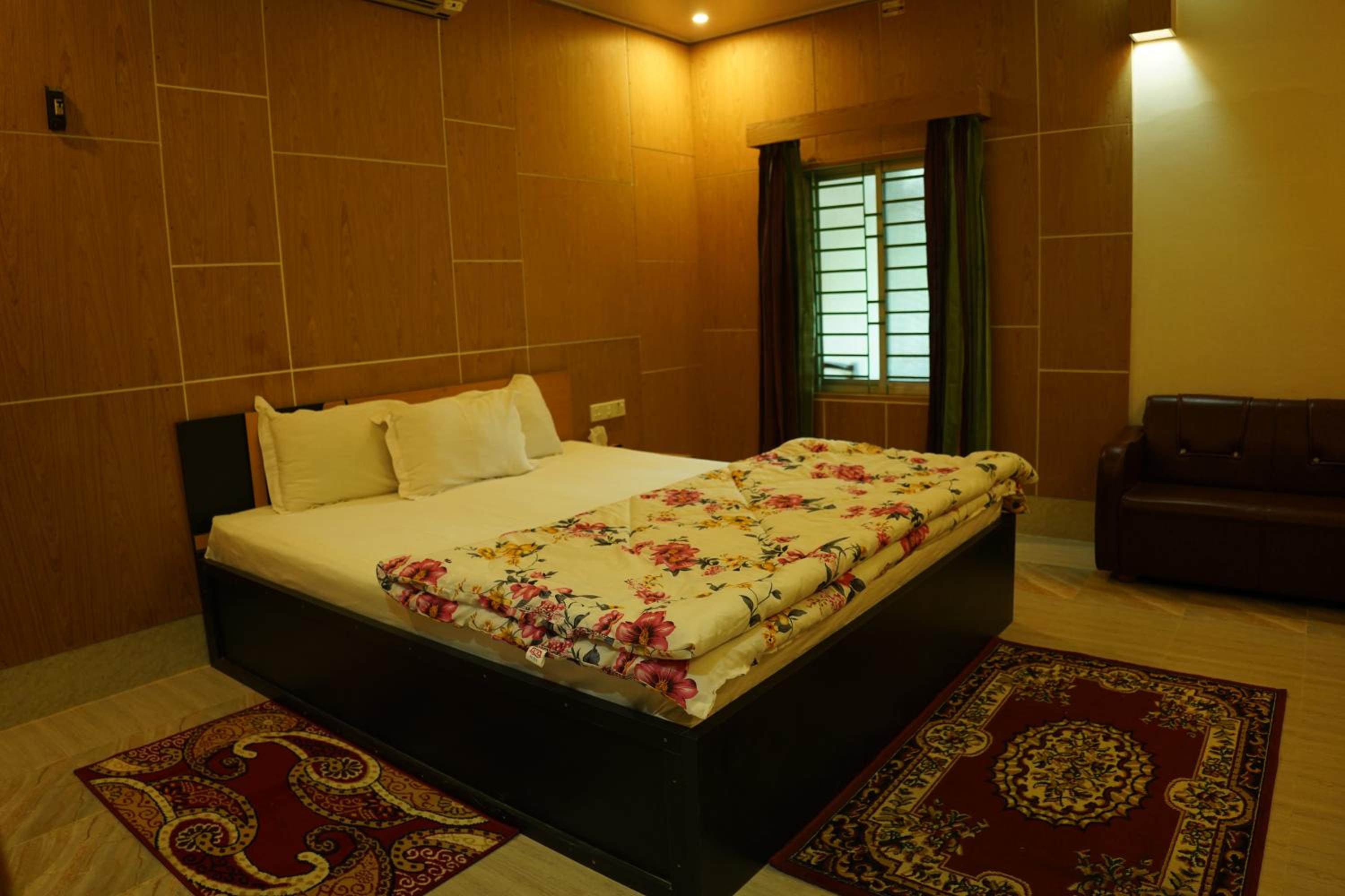 Deluxe Twin Room photo 2