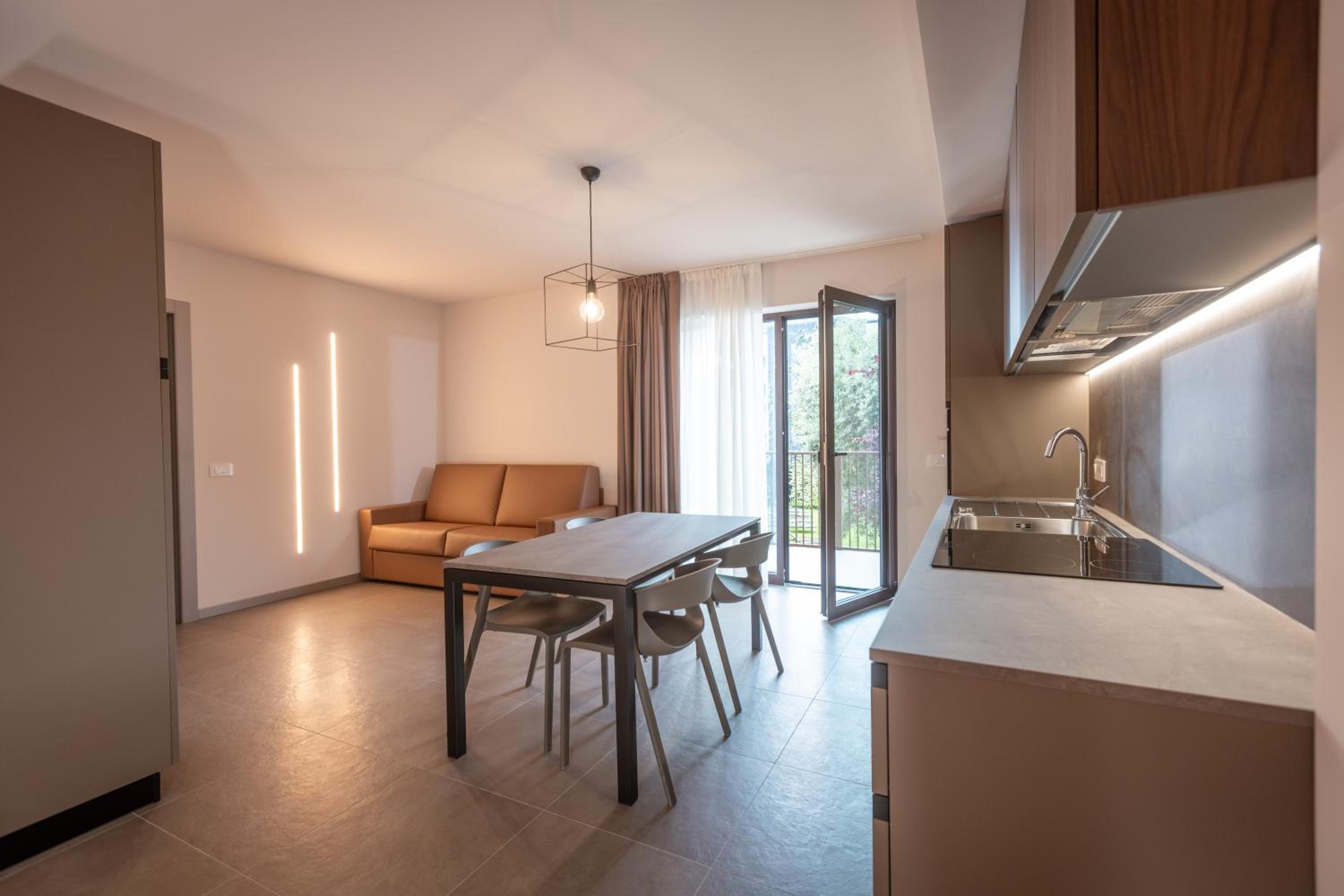One-Bedroom Apartment (4 Adults) photo 3
