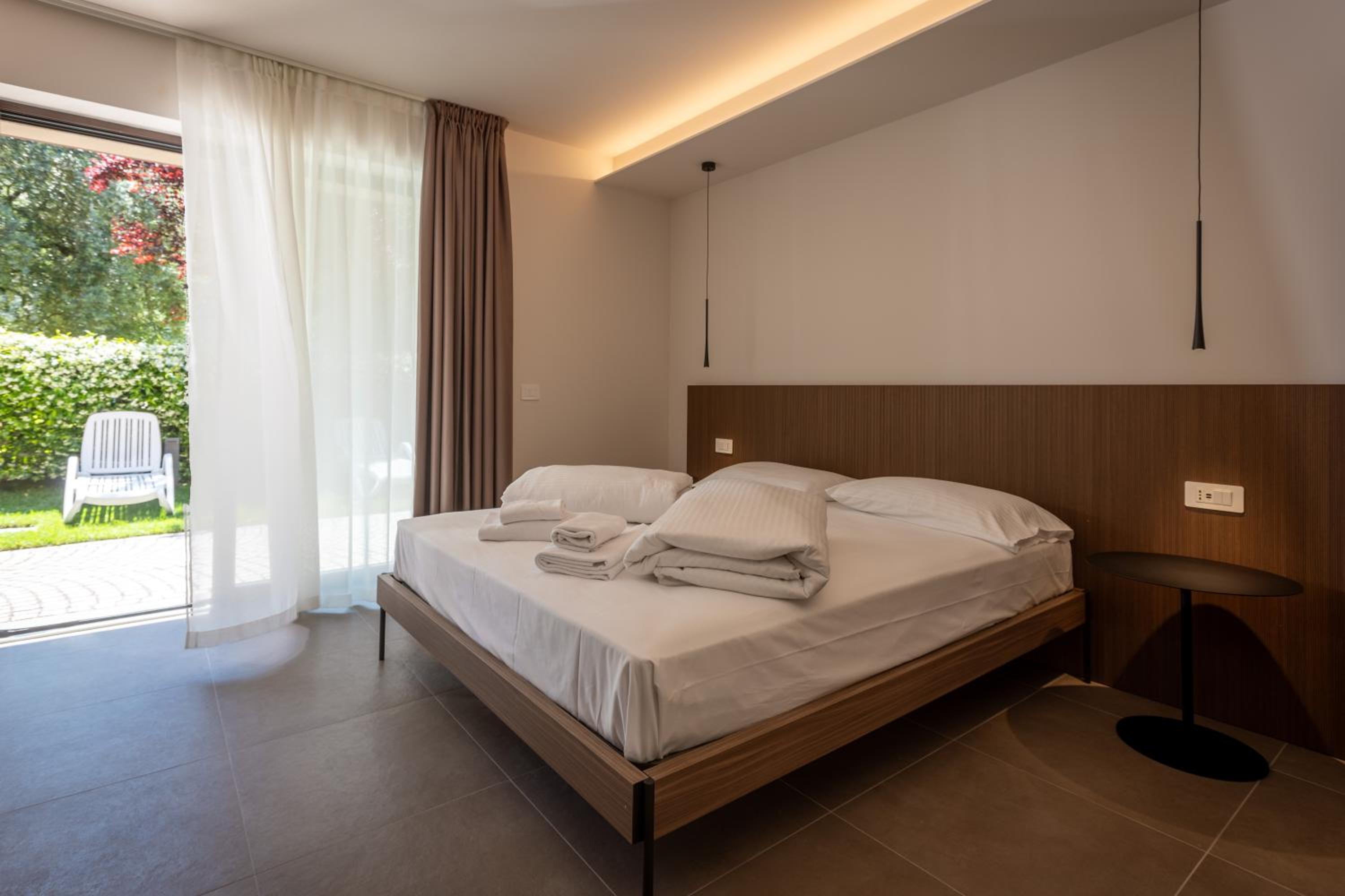 Two-Bedroom Apartment - Photo 8