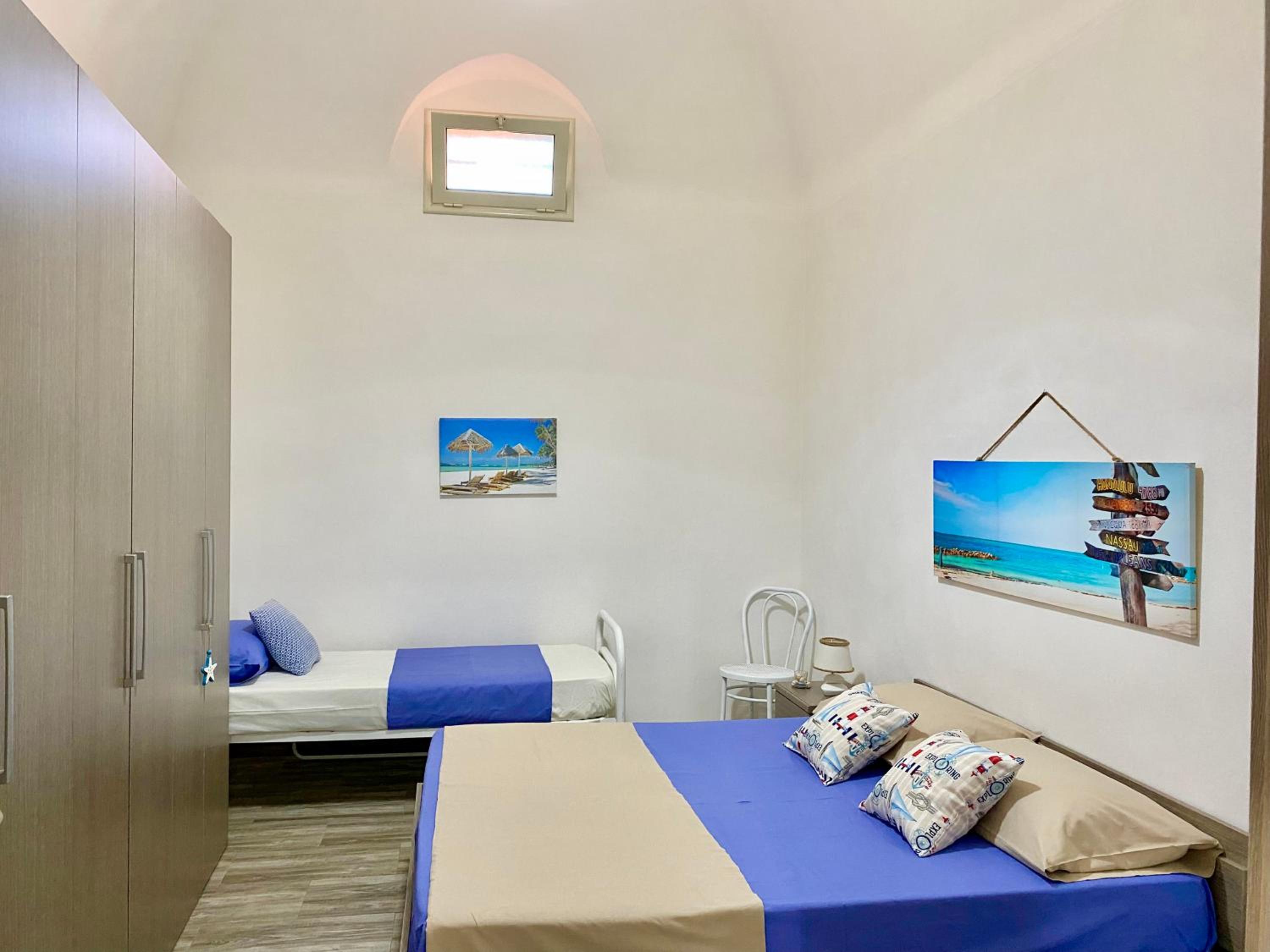 Two-Bedroom House - Photo 8