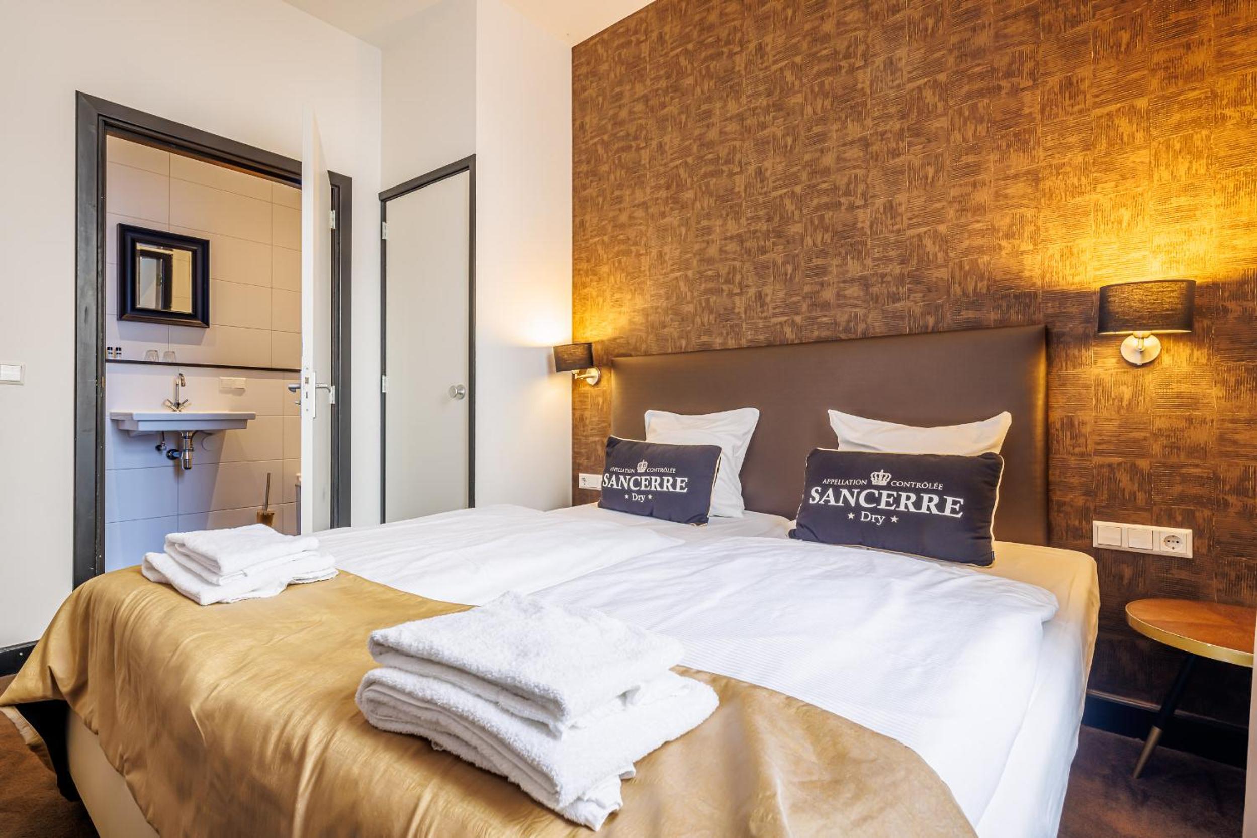 Economy Double or Twin Room photo 2