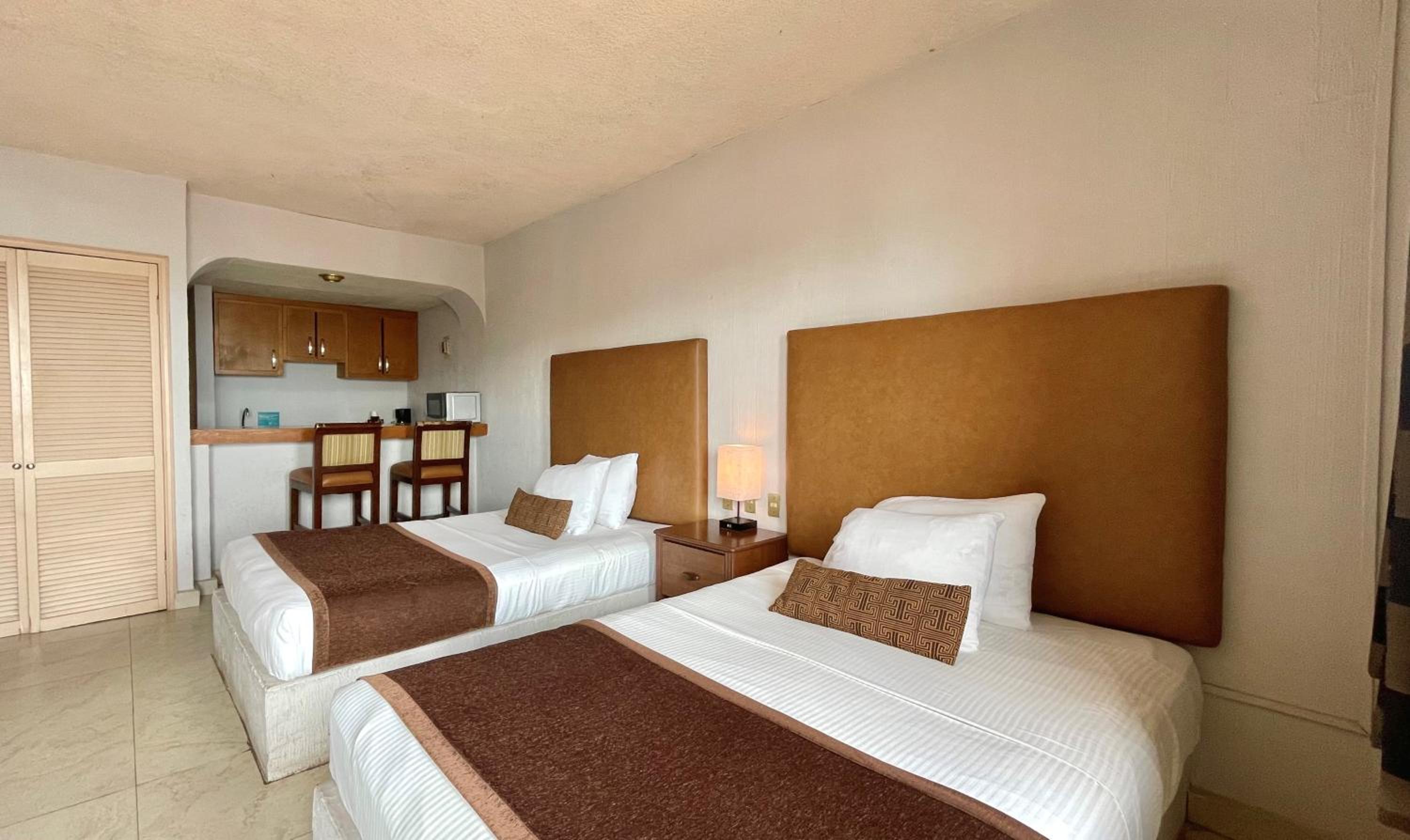 Twin Room with Sea View