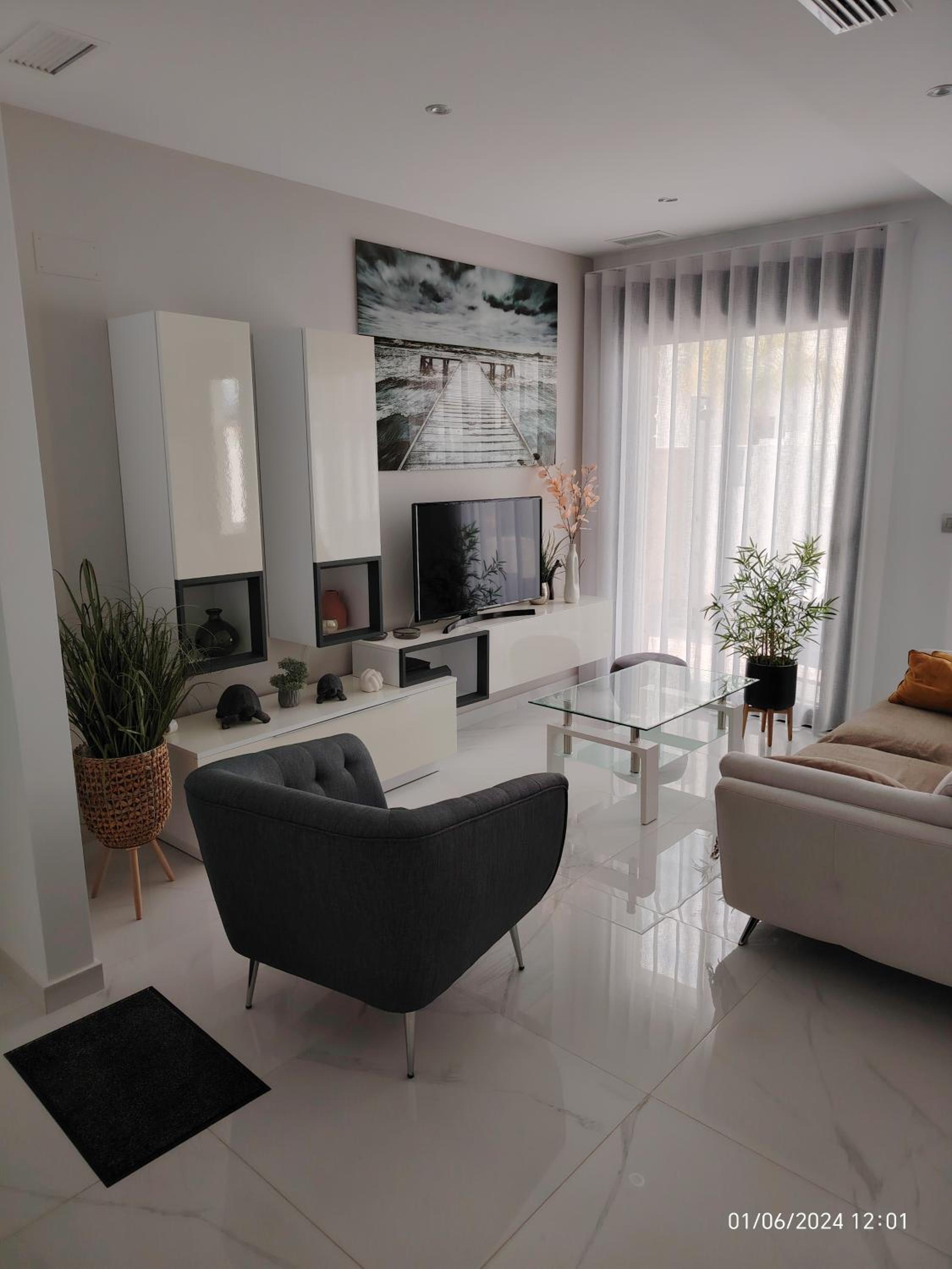 Villa de Tres Habitaciones