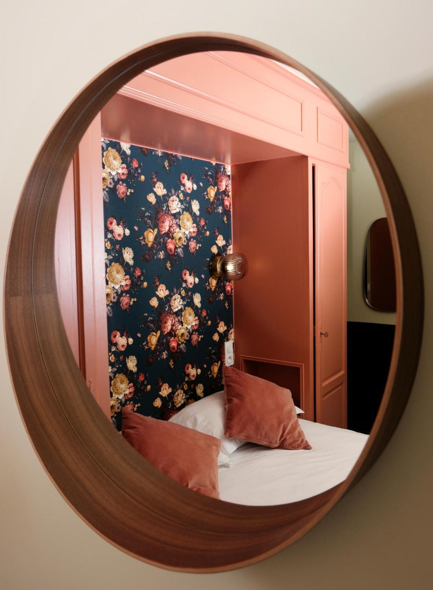 Standard Double Room - Photo 7