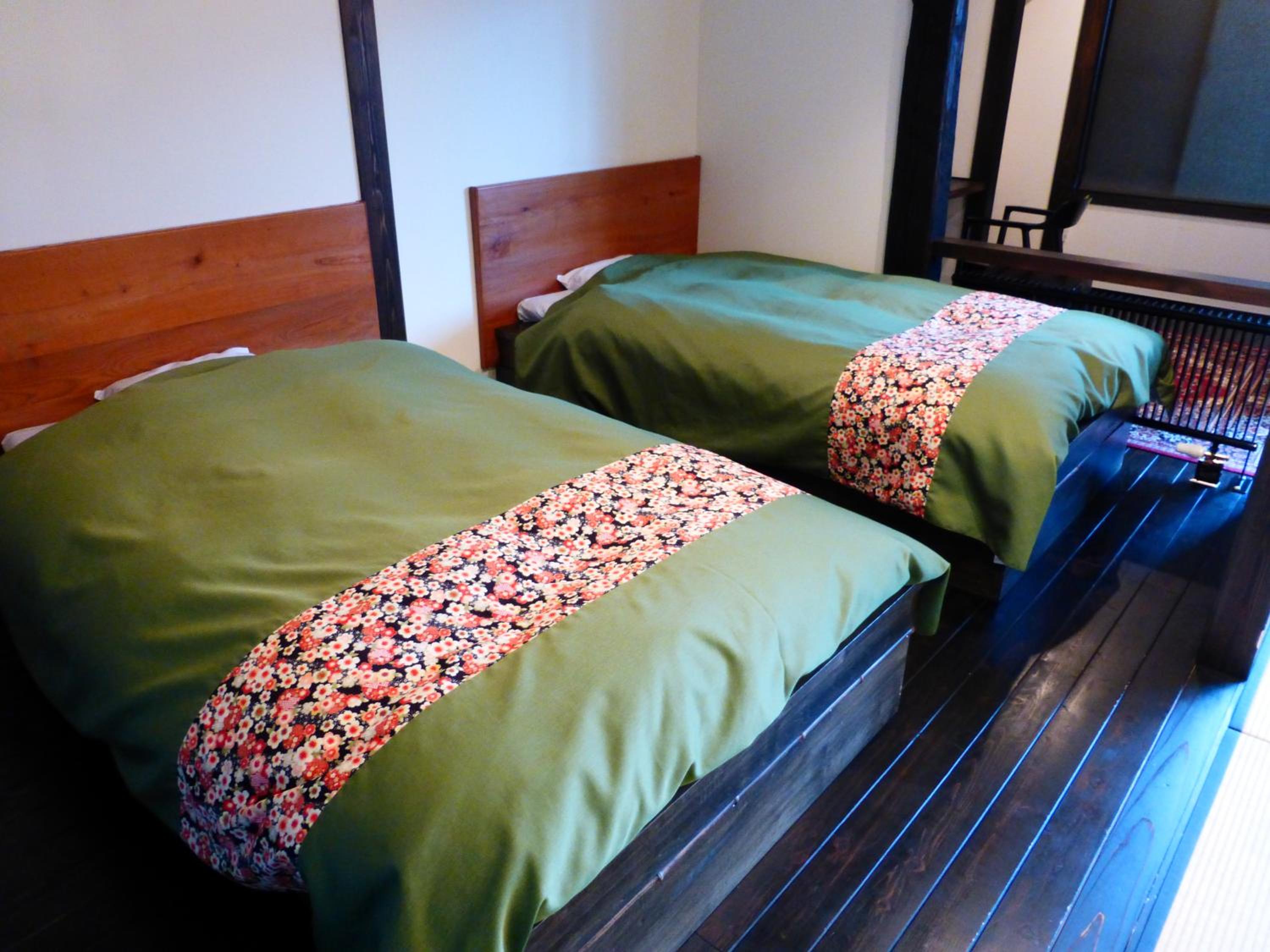 Standard Twin Room with Mountain View - Photo 3