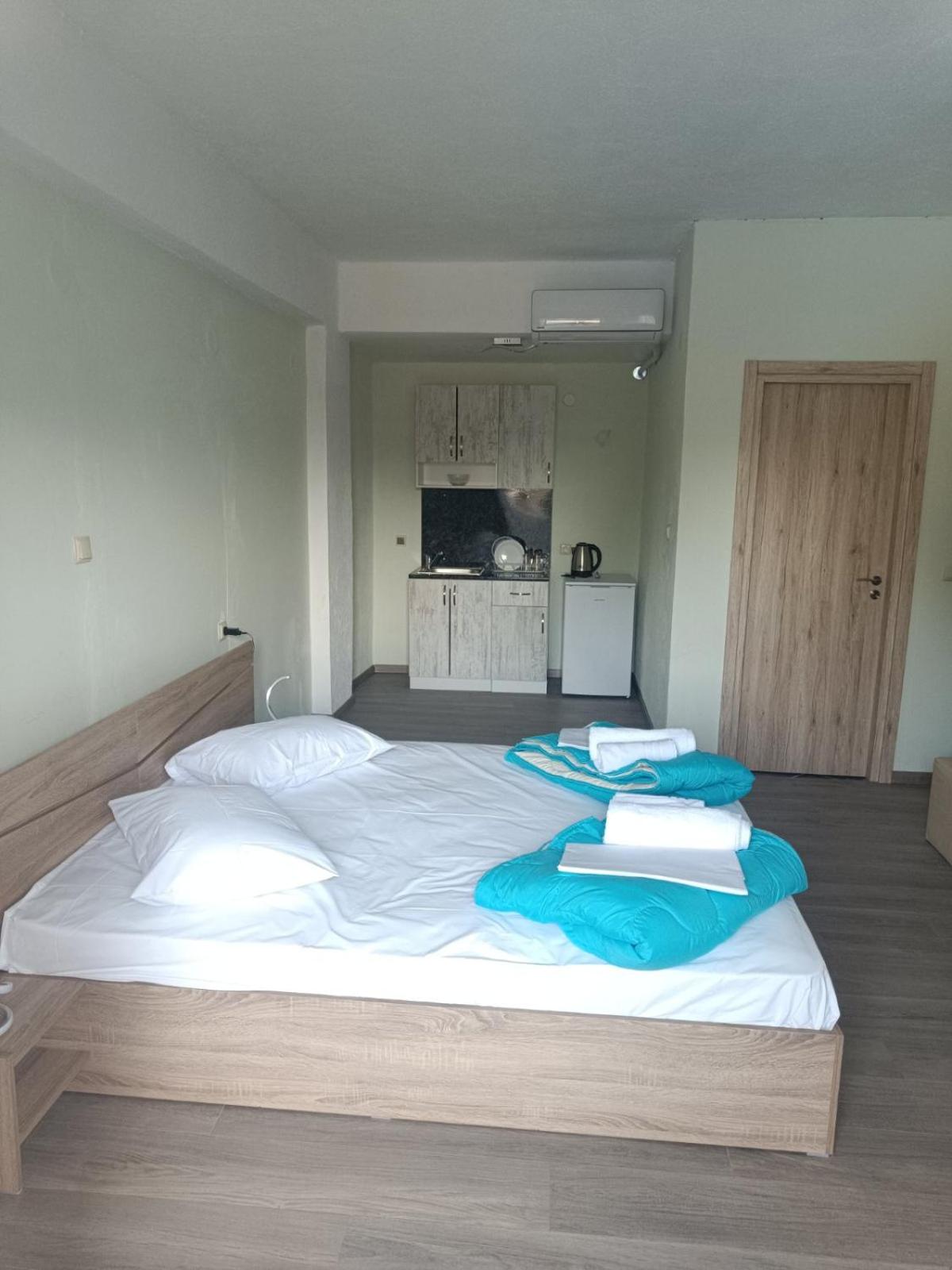 Double Room photo 3