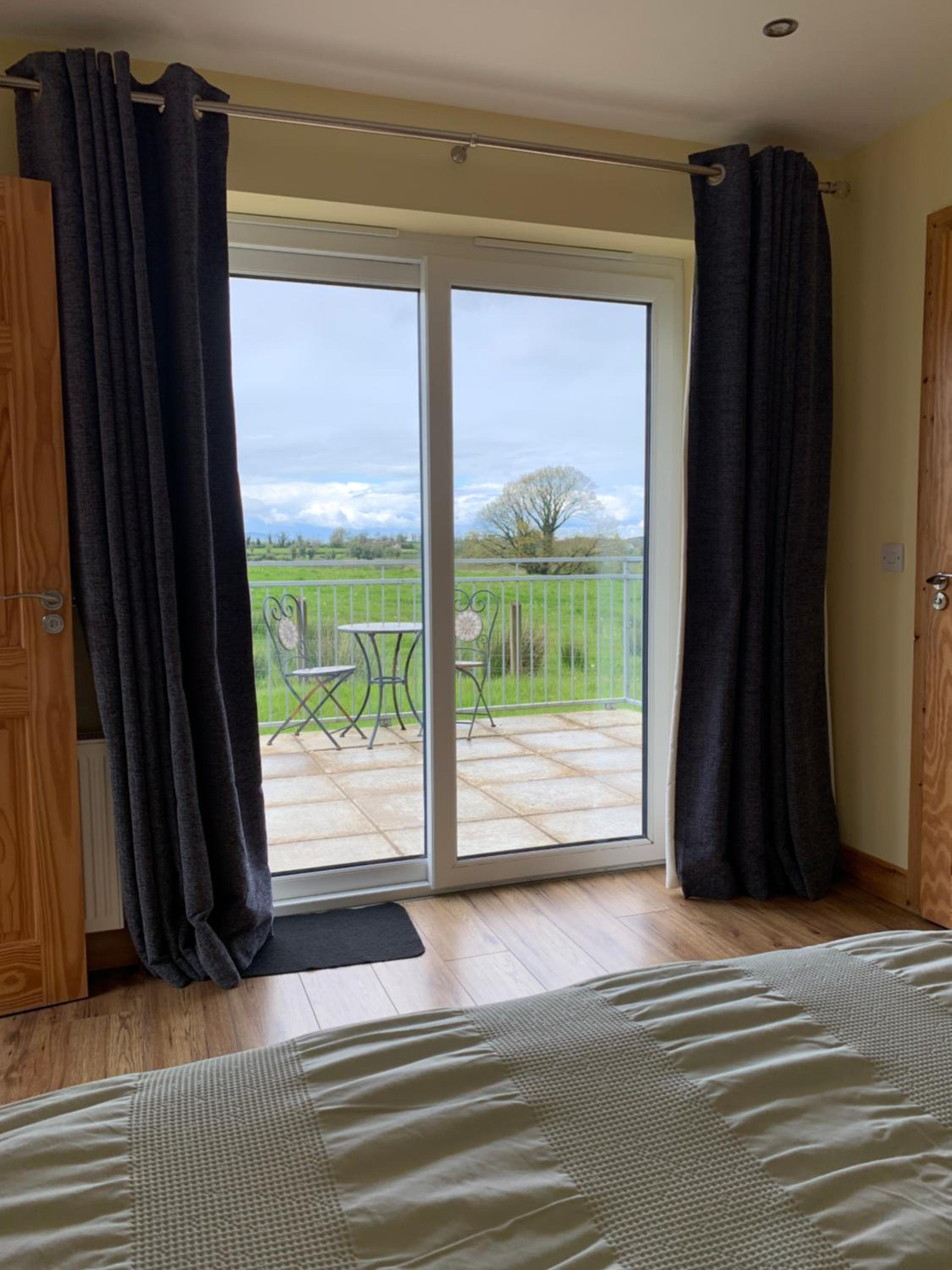 One-Bedroom House photo 3