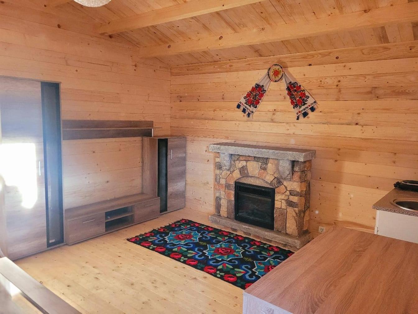 One-Bedroom House photo 1