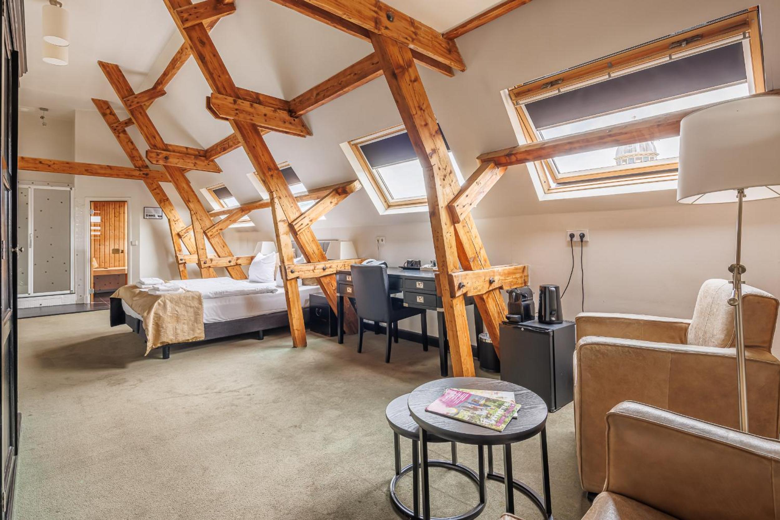 Suite photo 2