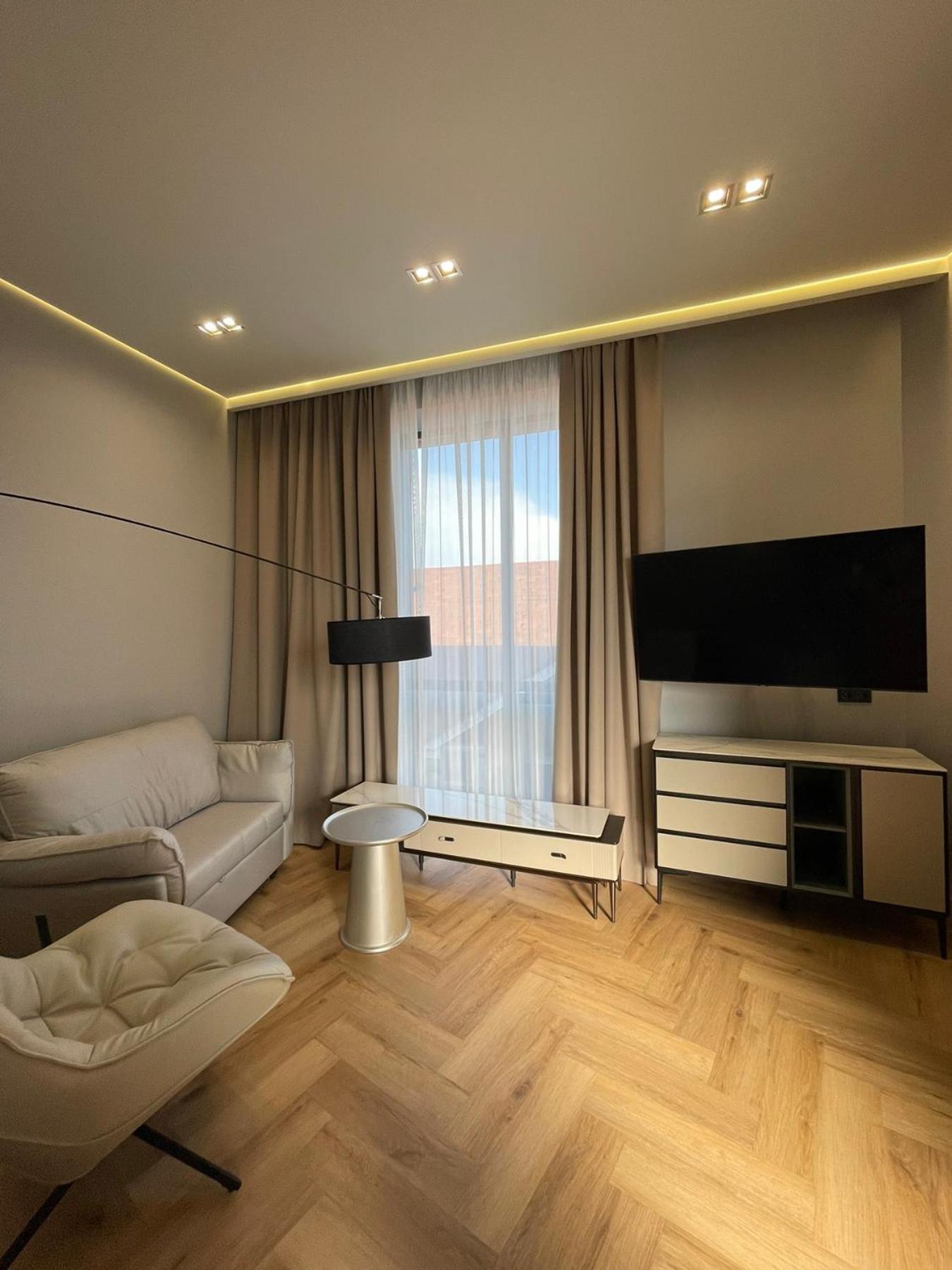 Deluxe Double Room With Extra Bed