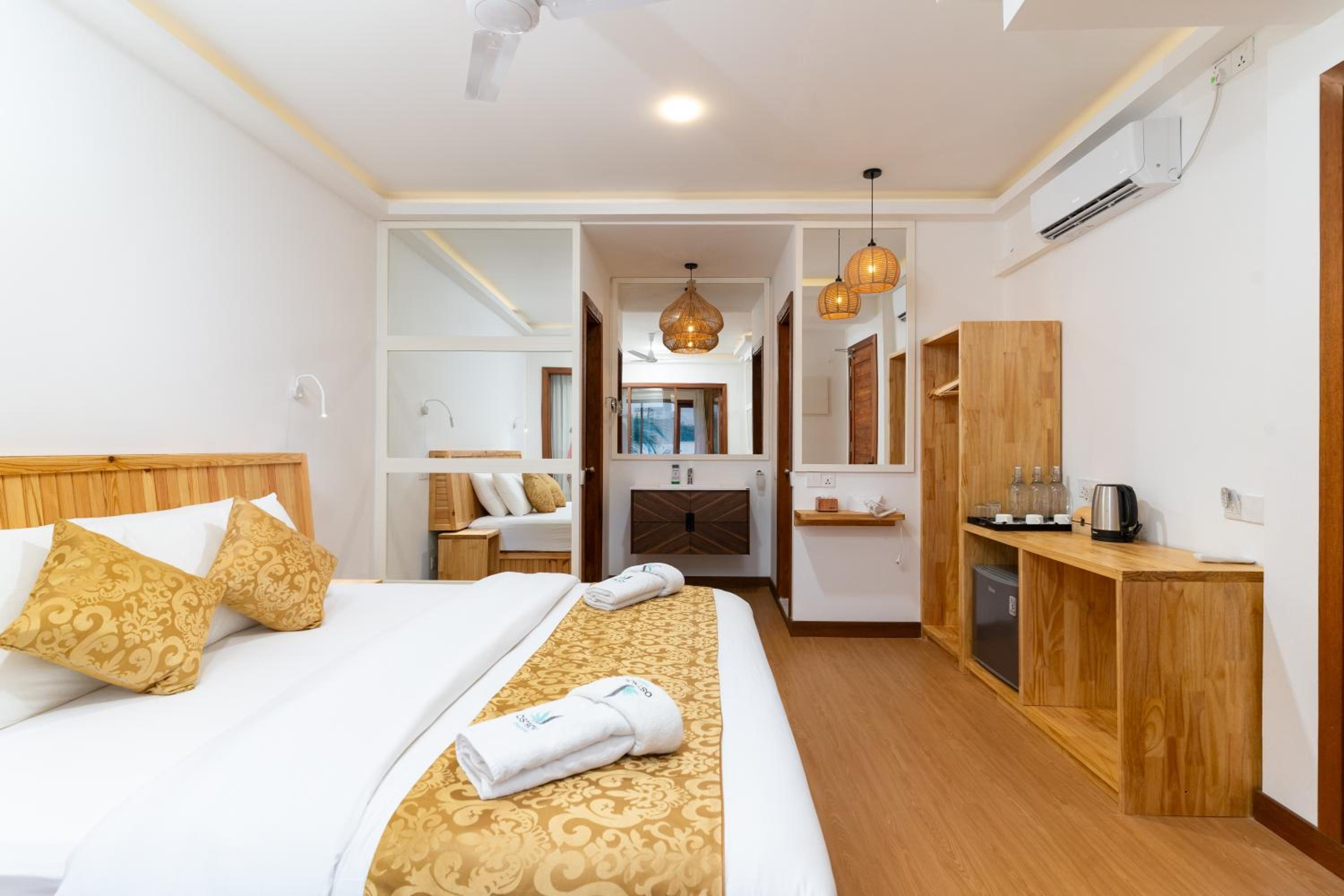 Family Suite With Balcony photo 1