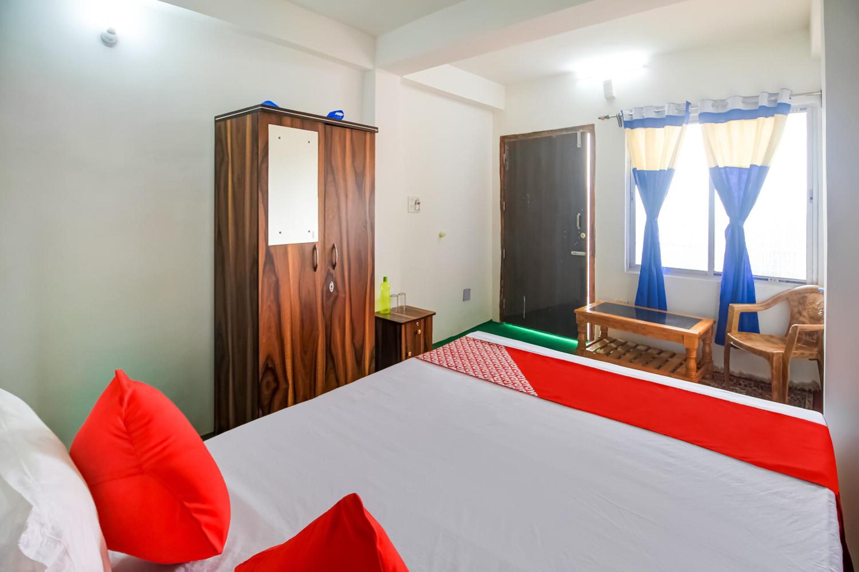 Classic Triple Room