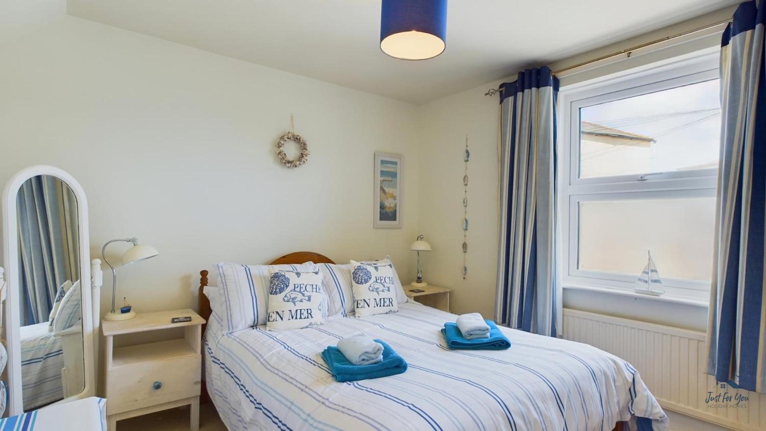 Two-Bedroom House photo 1