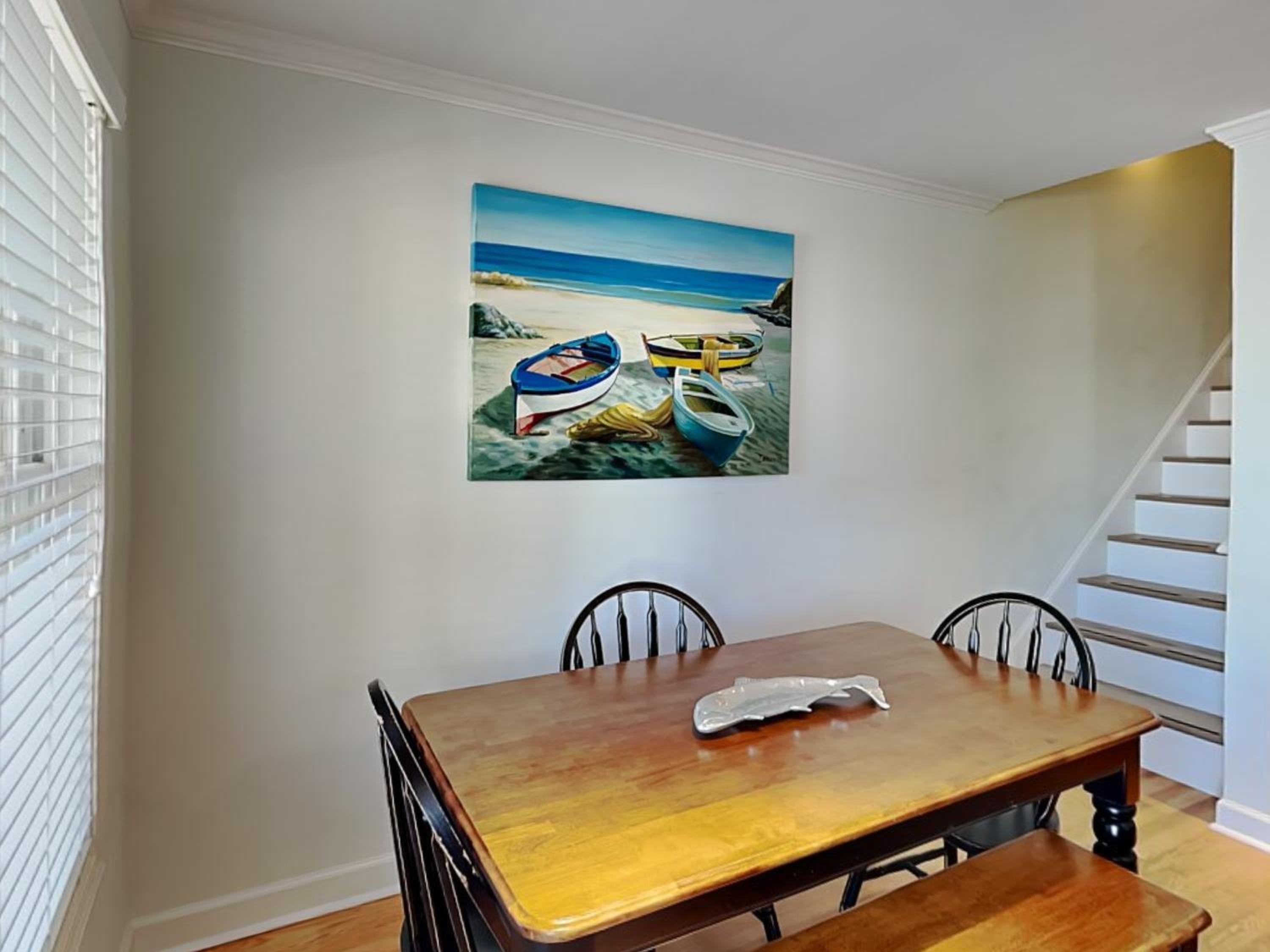 Four-Bedroom House photo 3