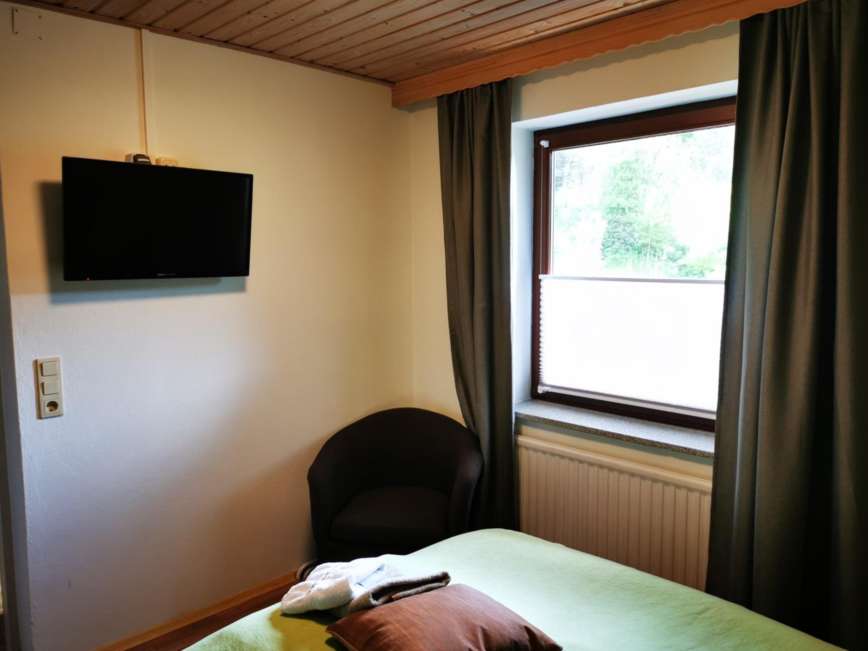 Deluxe Double Room photo 2