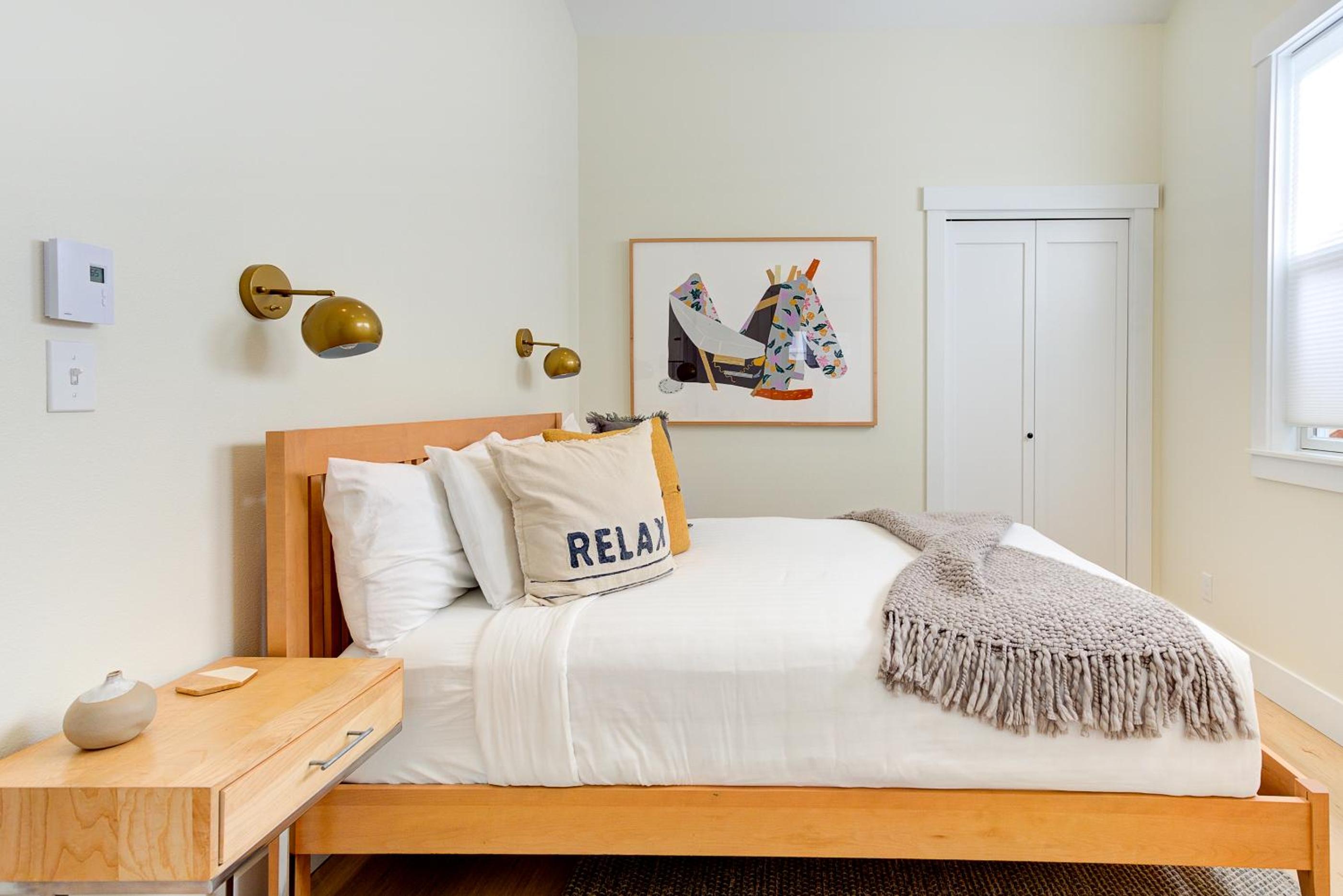 One-Bedroom House photo 1