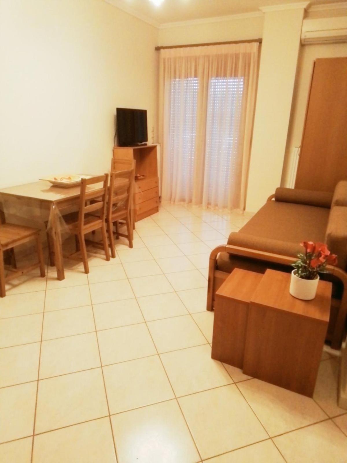 One-Bedroom Apartment with Balcony