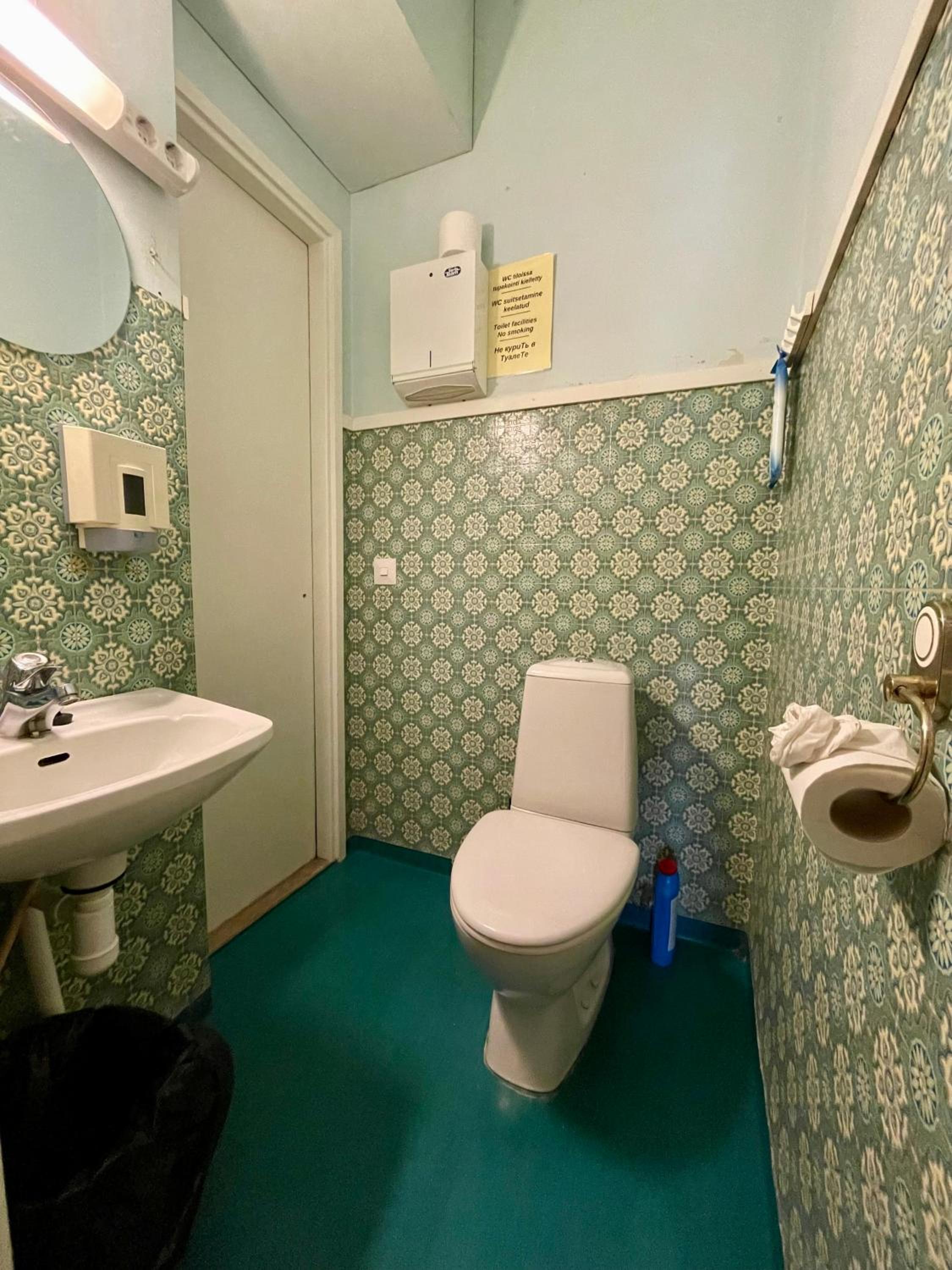 Quadruple Room With Shared Bathroom photo 3