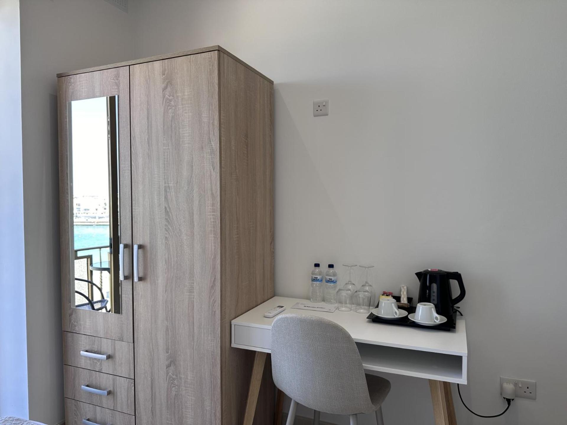 Superior Suite with Sea View