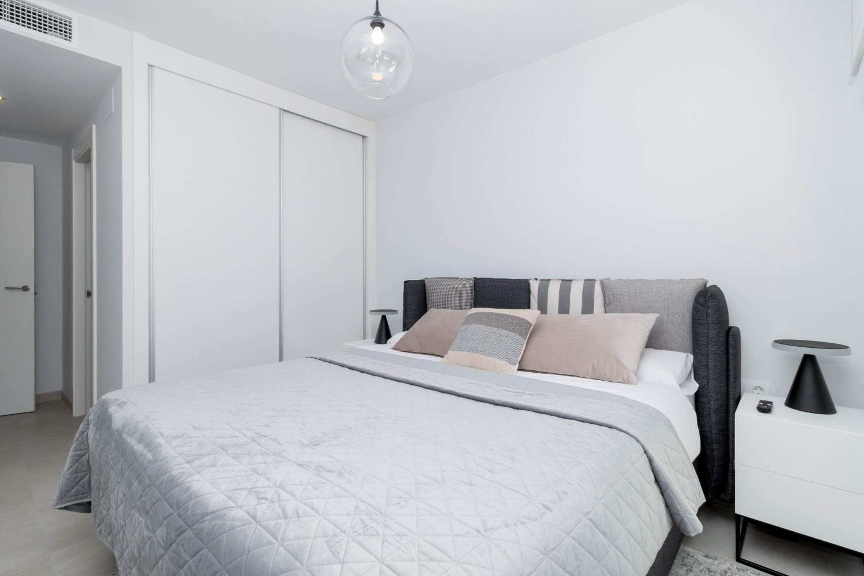 Apartamento de Dos Habitaciones con Terraza