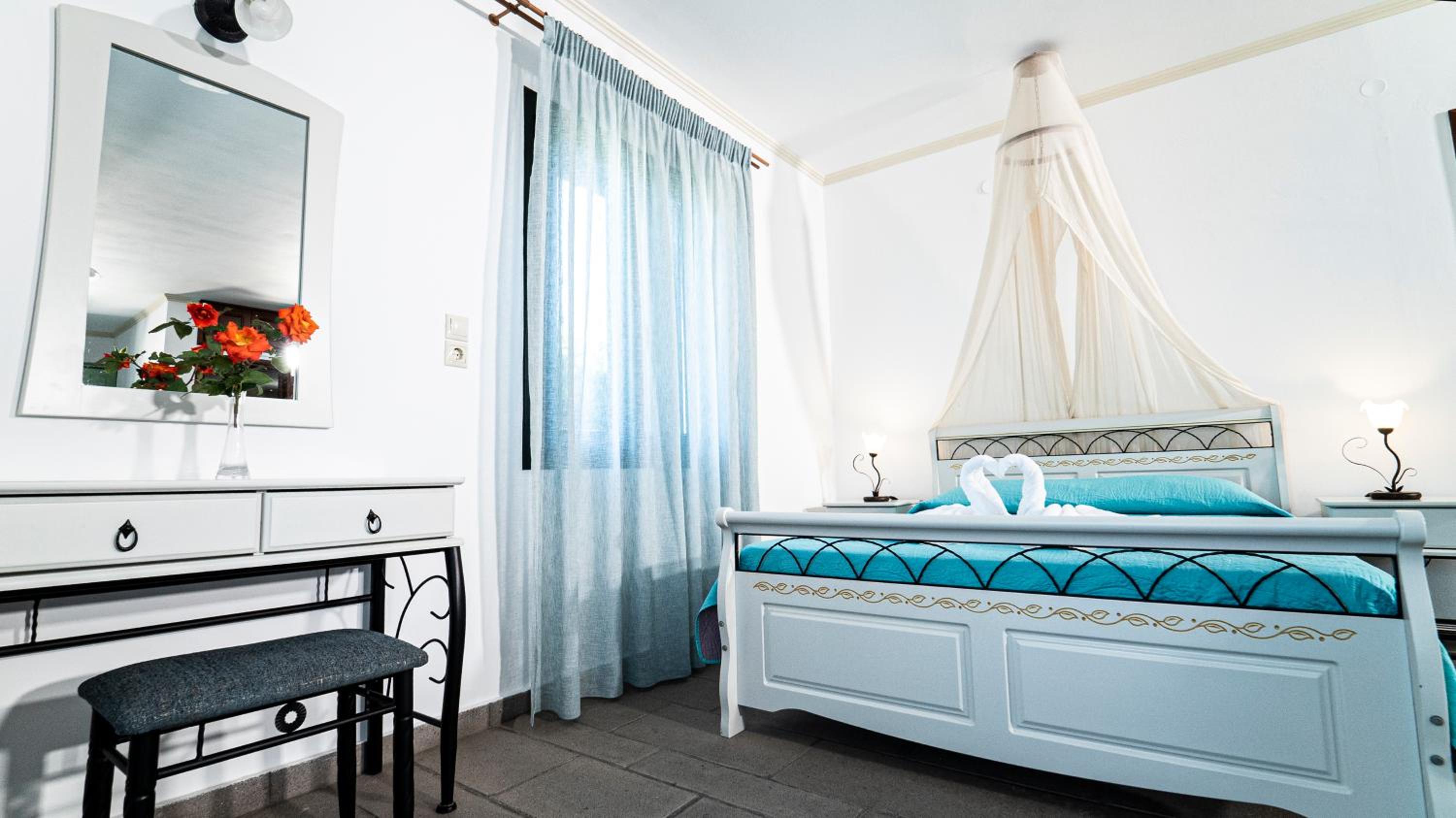 Superior Double or Twin Room with Sea View photo 3