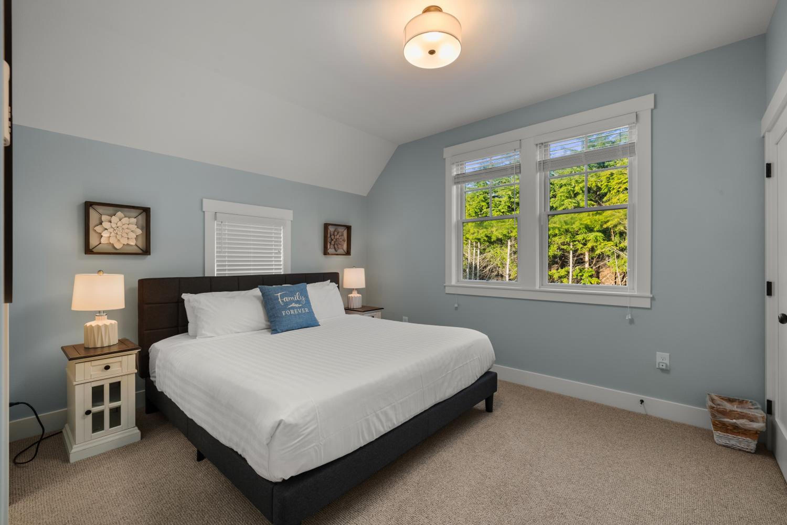 Three-Bedroom Home photo 3