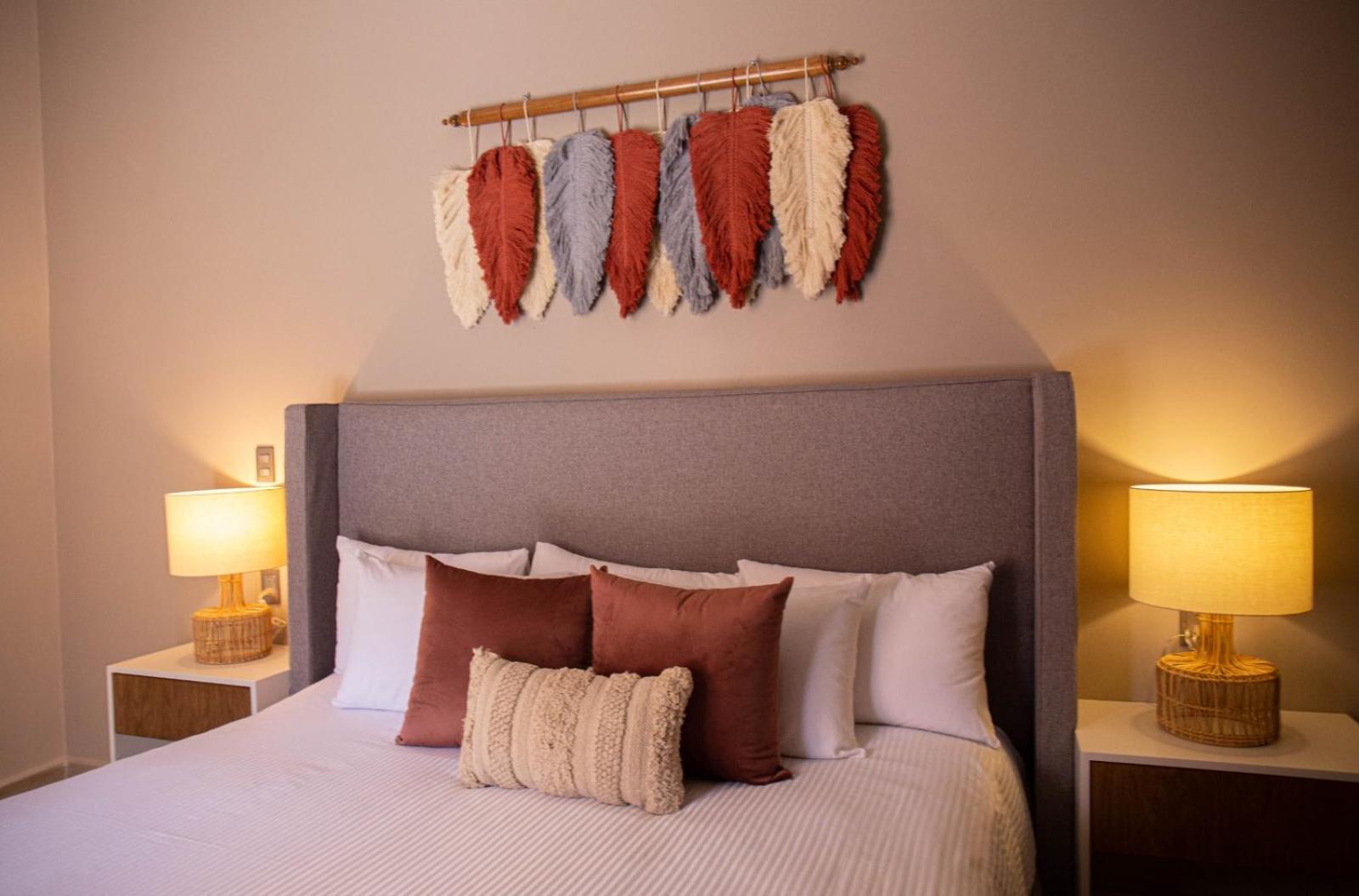 Deluxe Suite - Photo 5