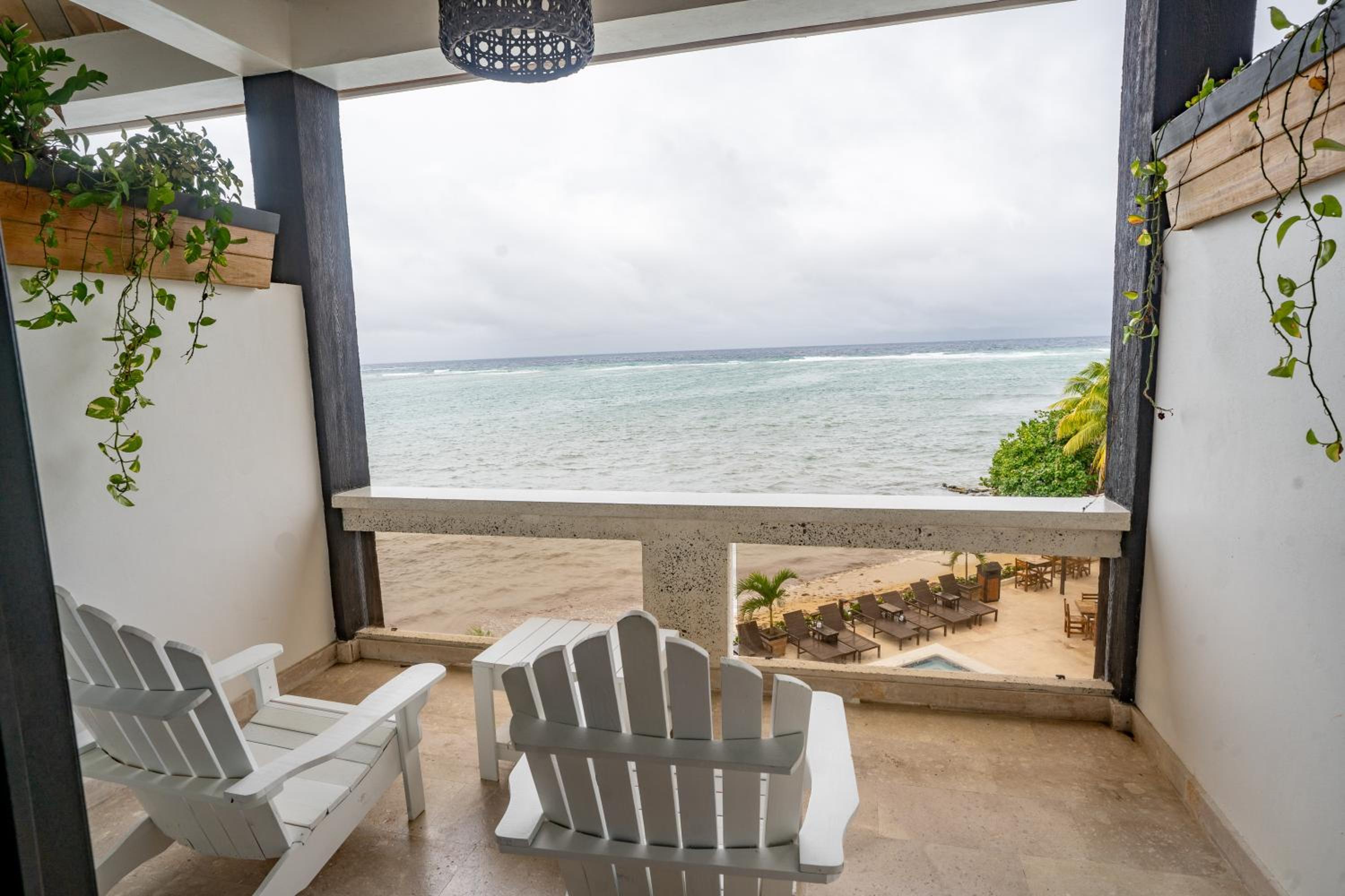Deluxe Double or Twin Room with Ocean View photo 3