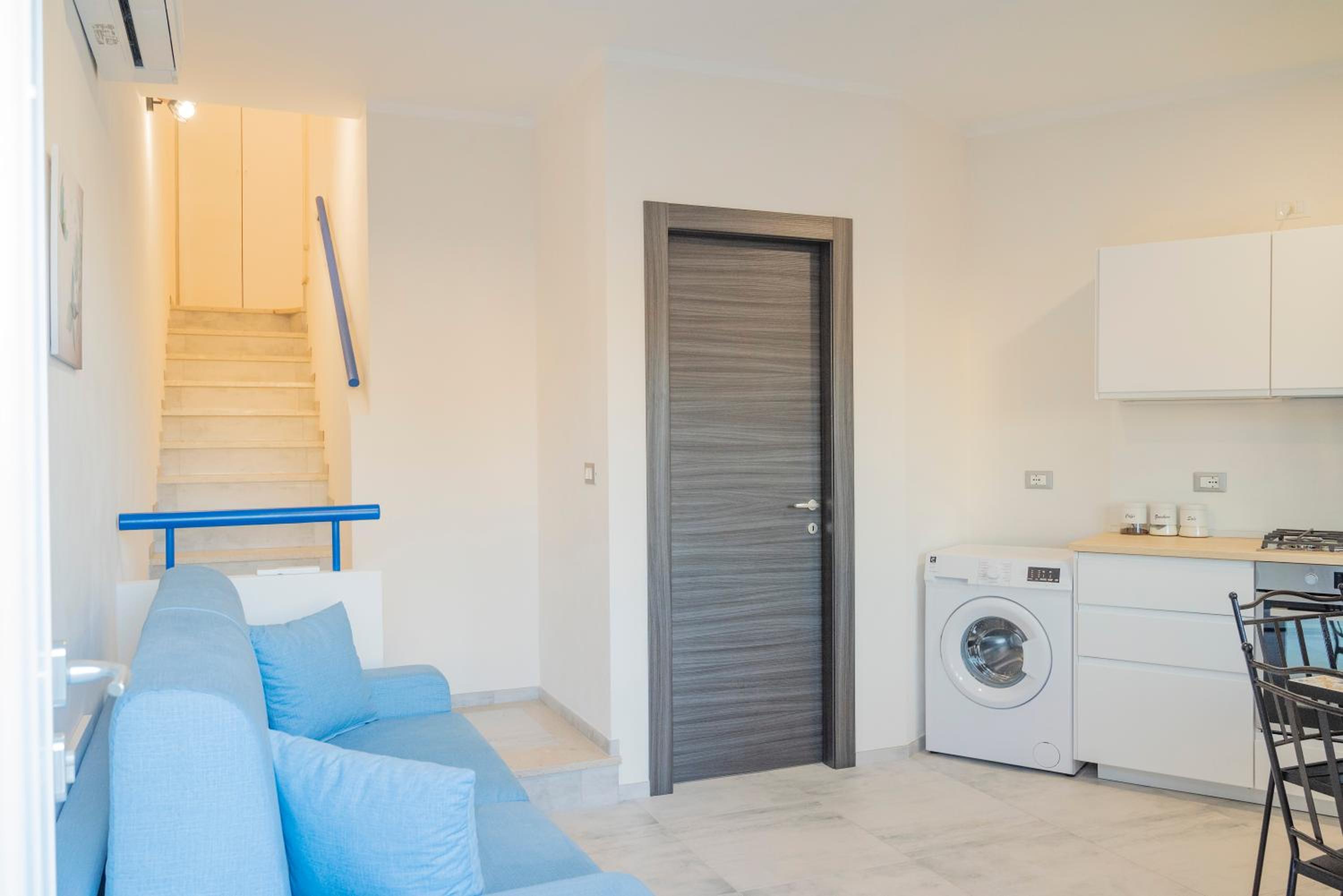 One-Bedroom House photo 2