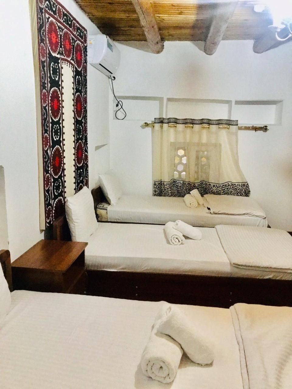 Single Bed In Mixed Dormitory Room photo 3