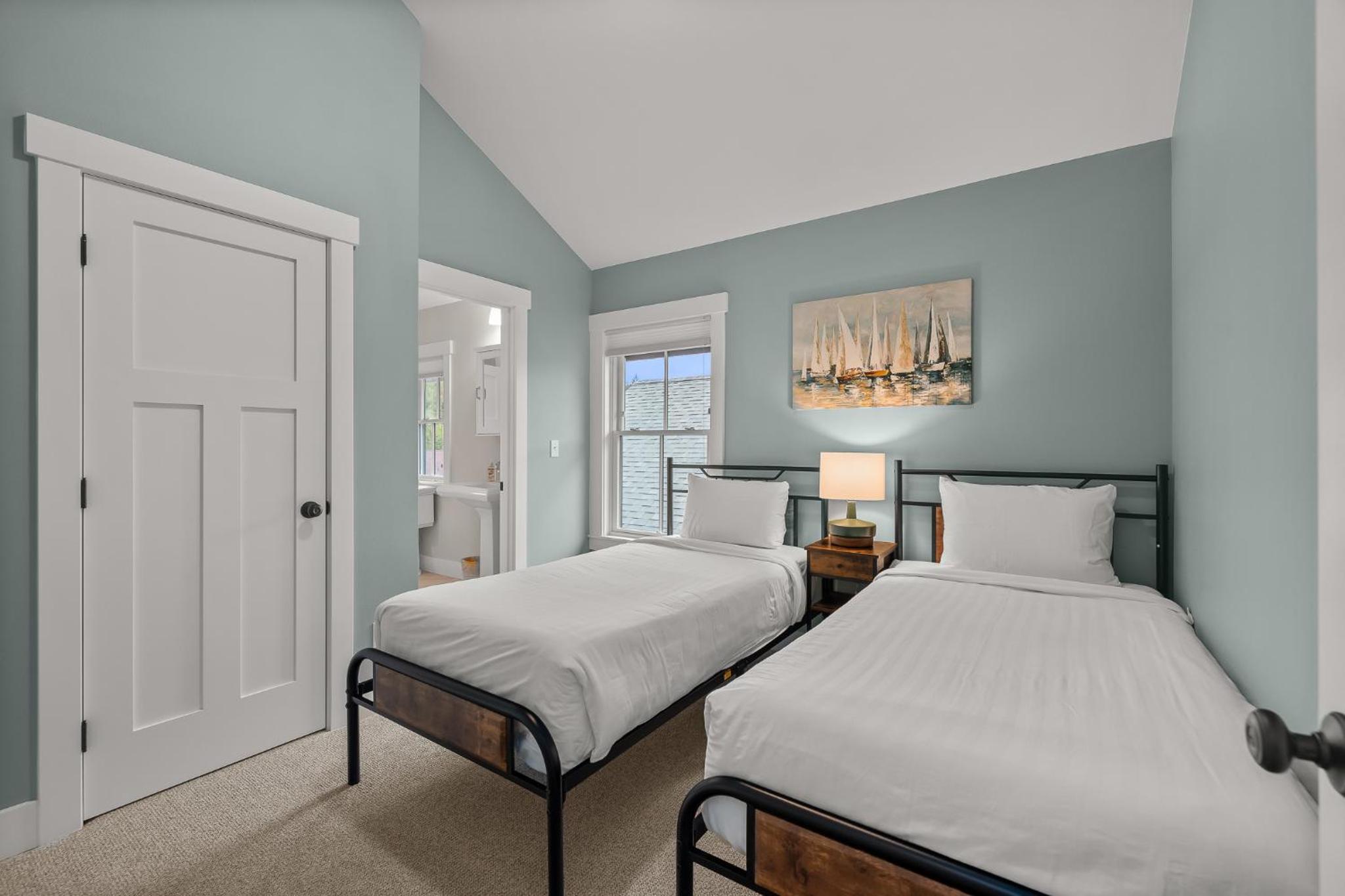 Three-Bedroom Home photo 2