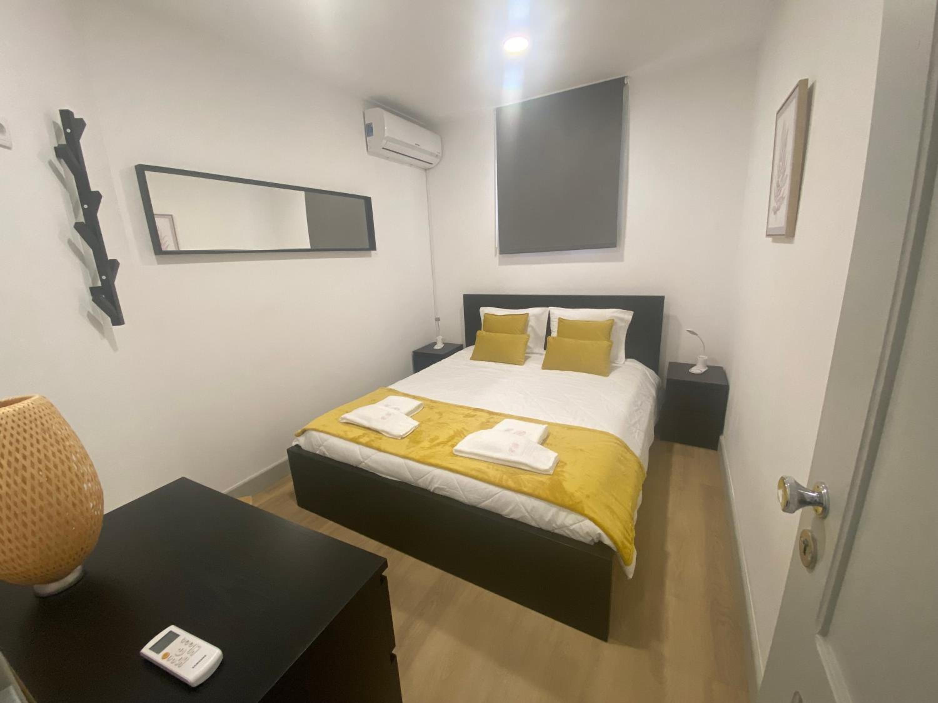 Three-Bedroom Apartment photo 1