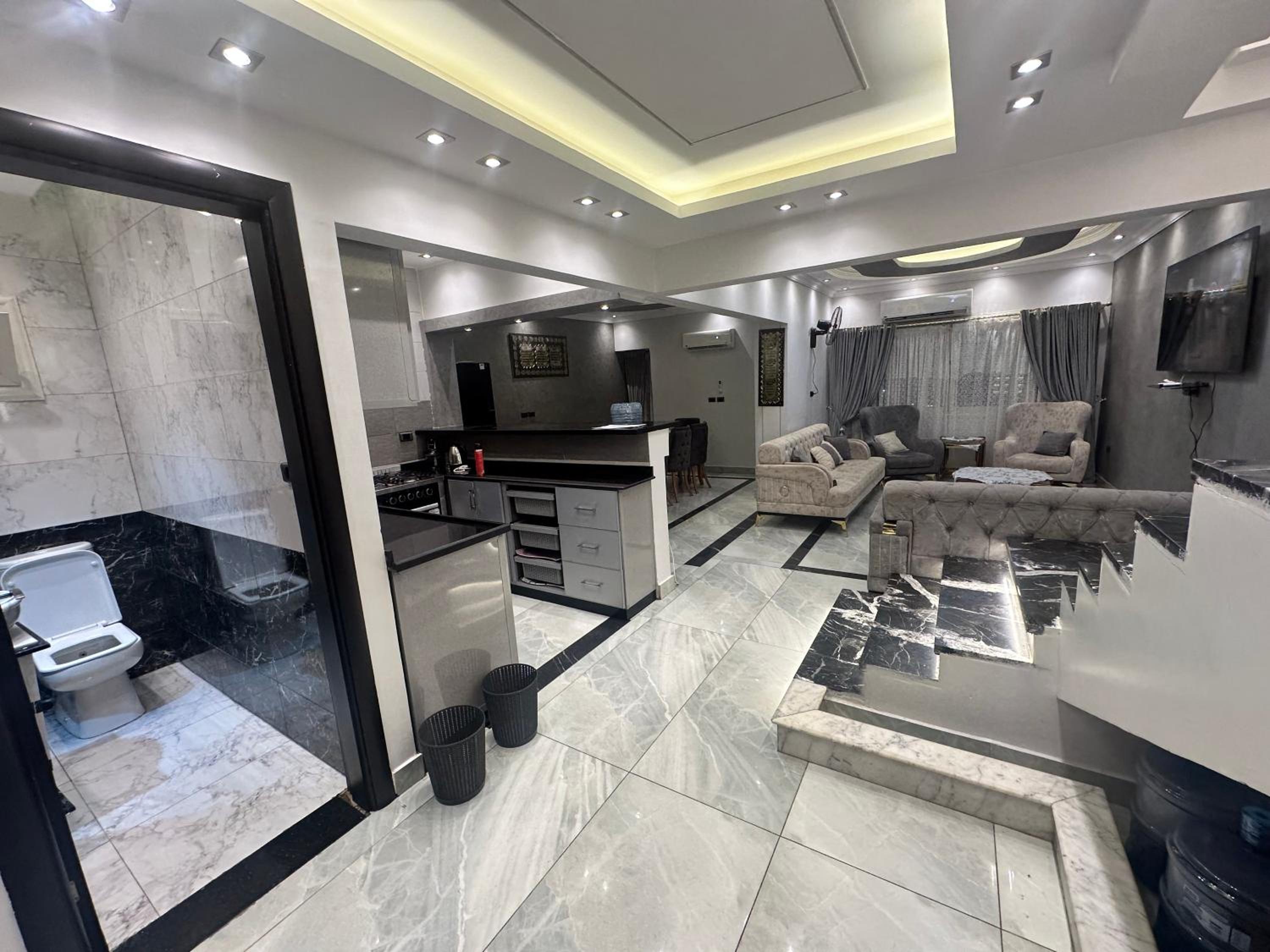Double Room With Private Bathroom