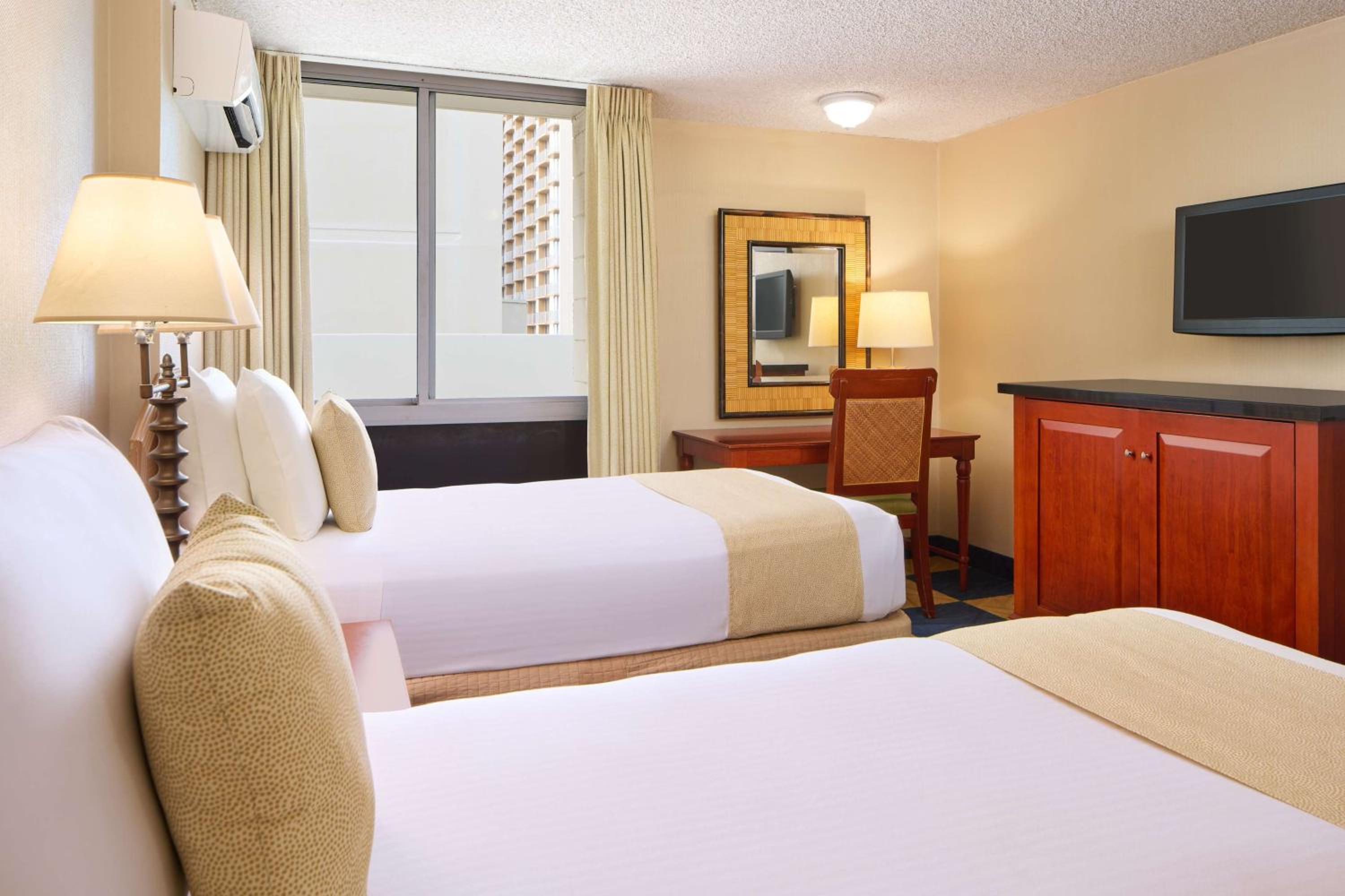Moderate Room - Photo 1