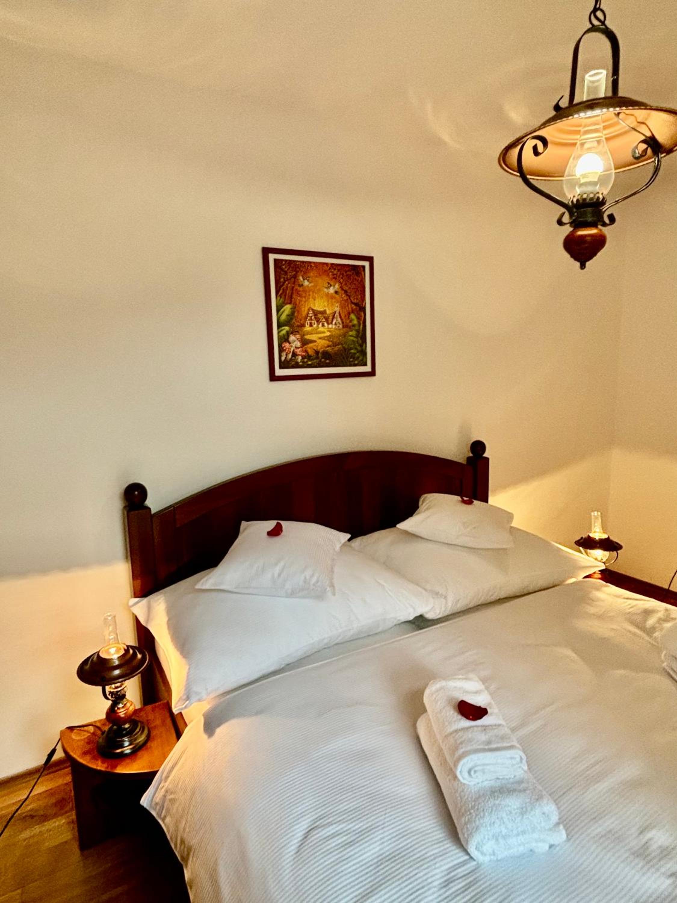 Two-Bedroom Suite (Královská komnata) photo 3