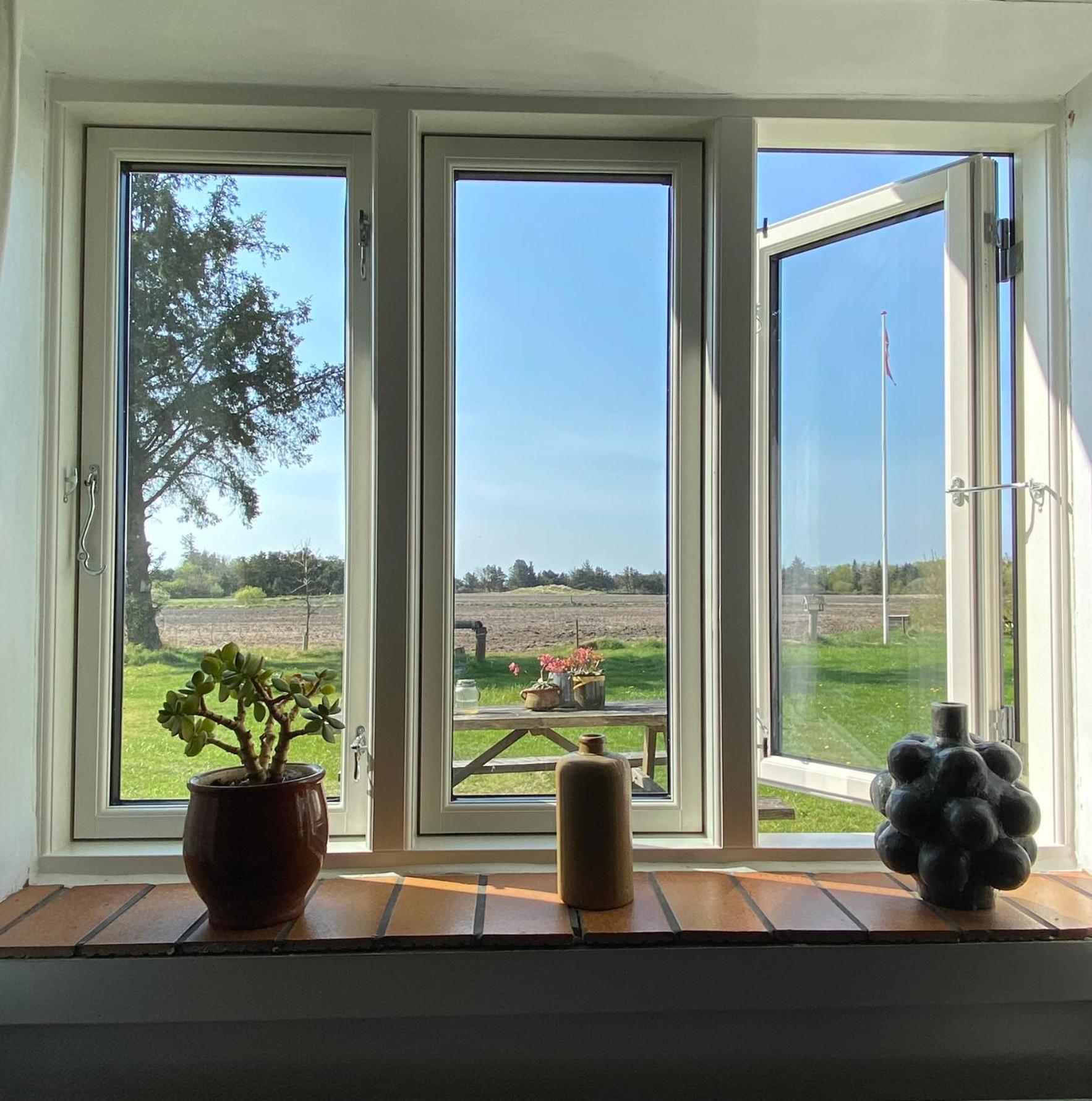Four-Bedroom House - Photo 15